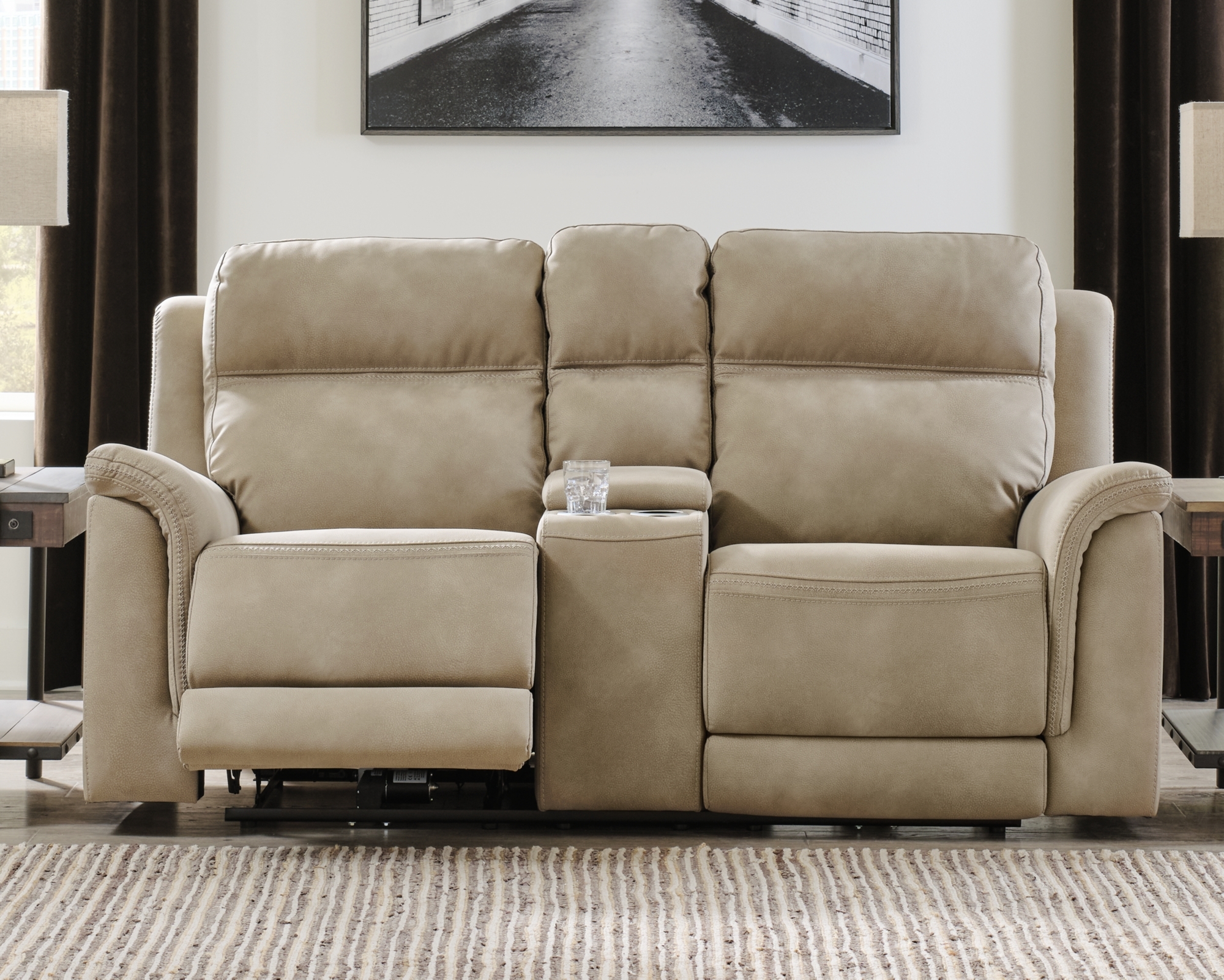 Pwr Rec Loveseat/Con/Adj Hdrst