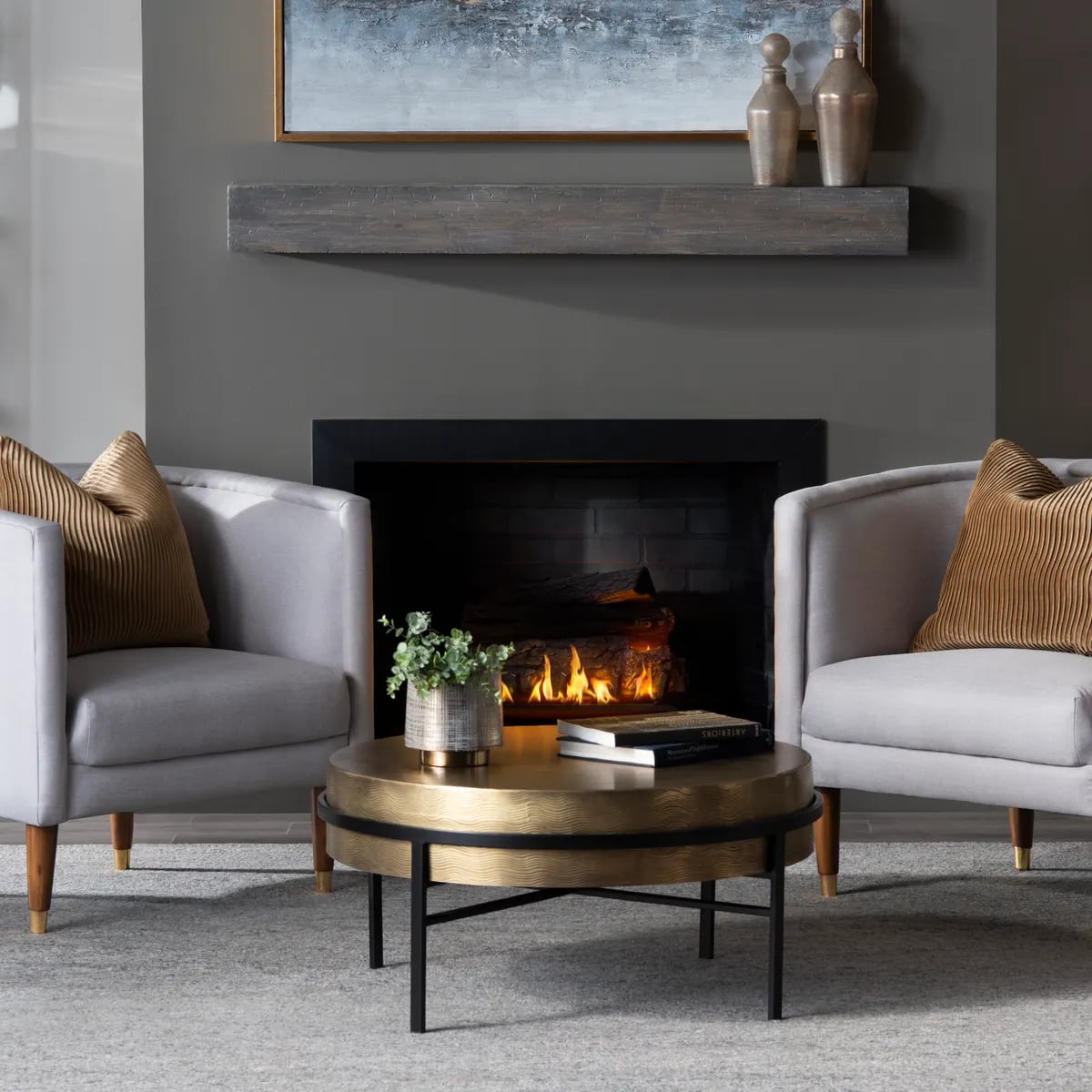 Round Cocktail Table