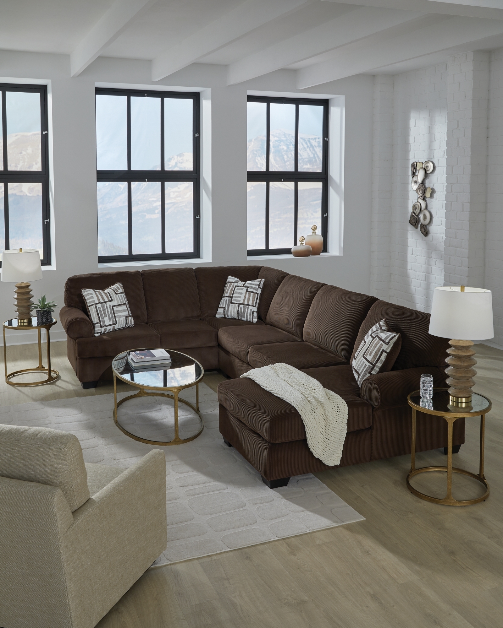 Sectional With Chaise