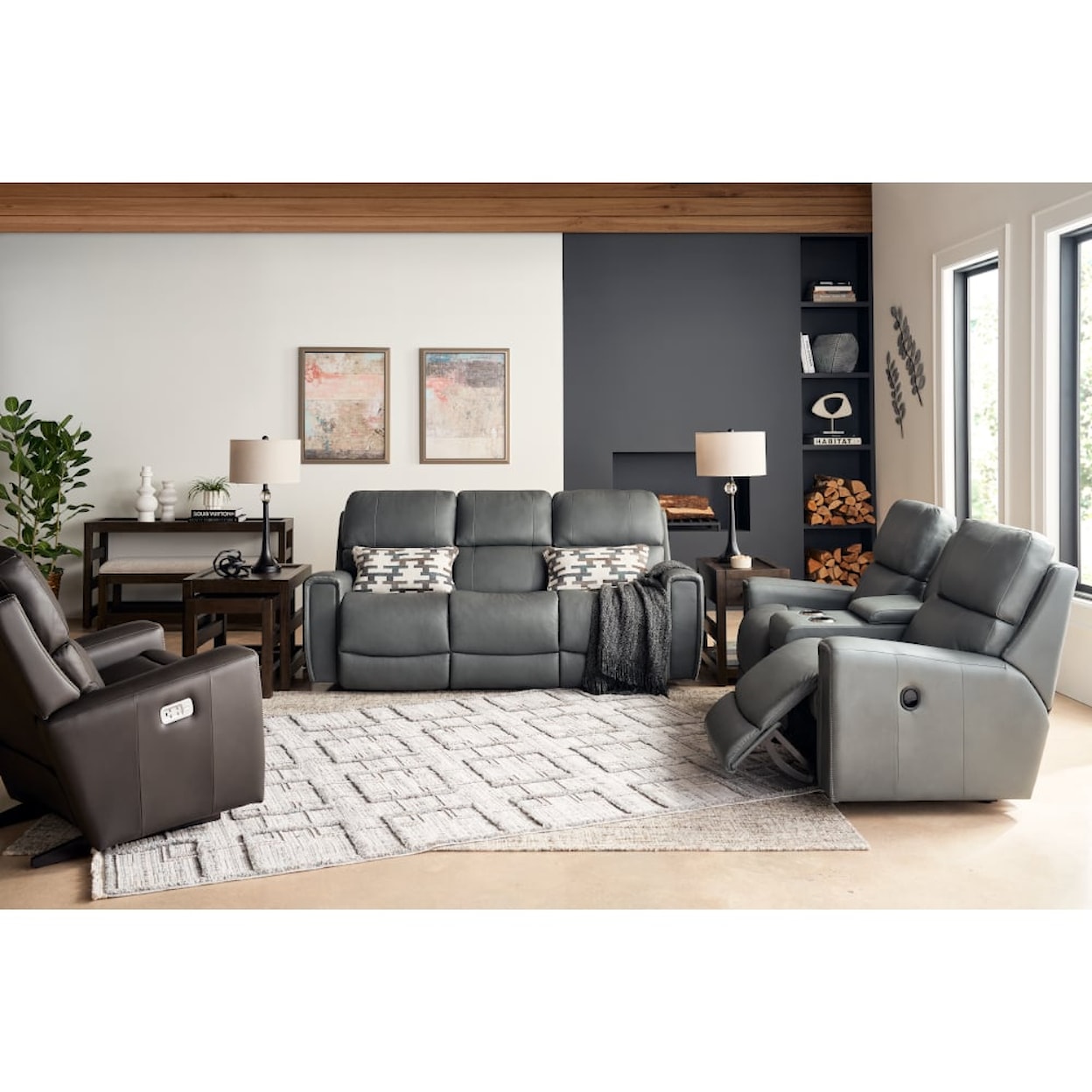 La-Z-Boy Apollo Power Reclining Loveseat w/ Headrest & Cons