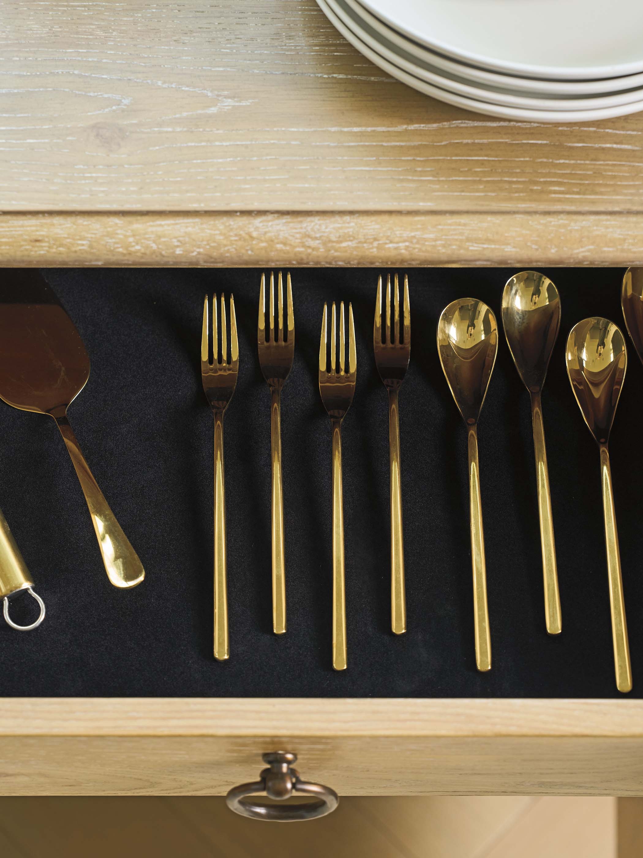 Barclay Butera Montecito Westmont Buffet