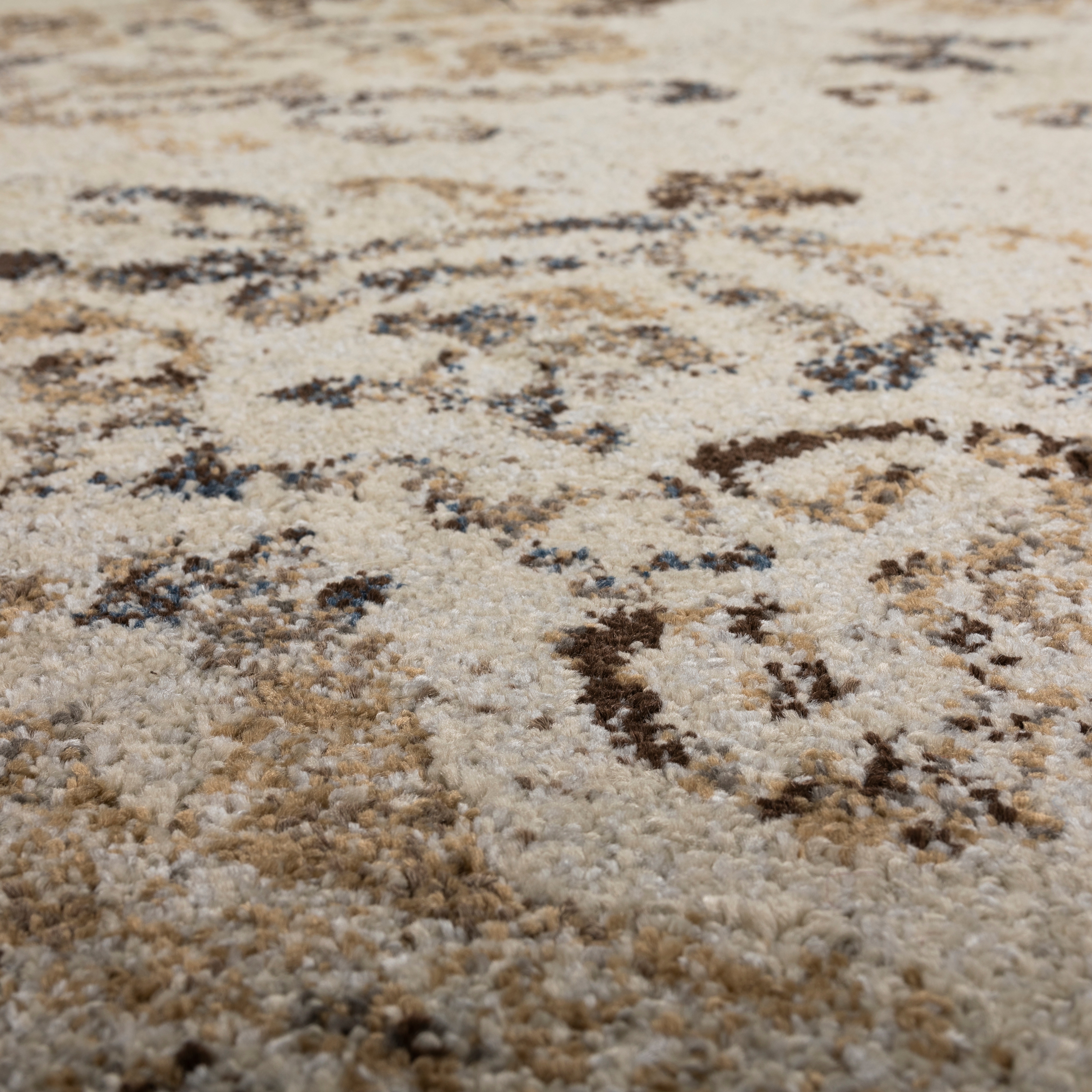 Dalyn Antigua Chocolate 9'6"X13'2" Area Rug