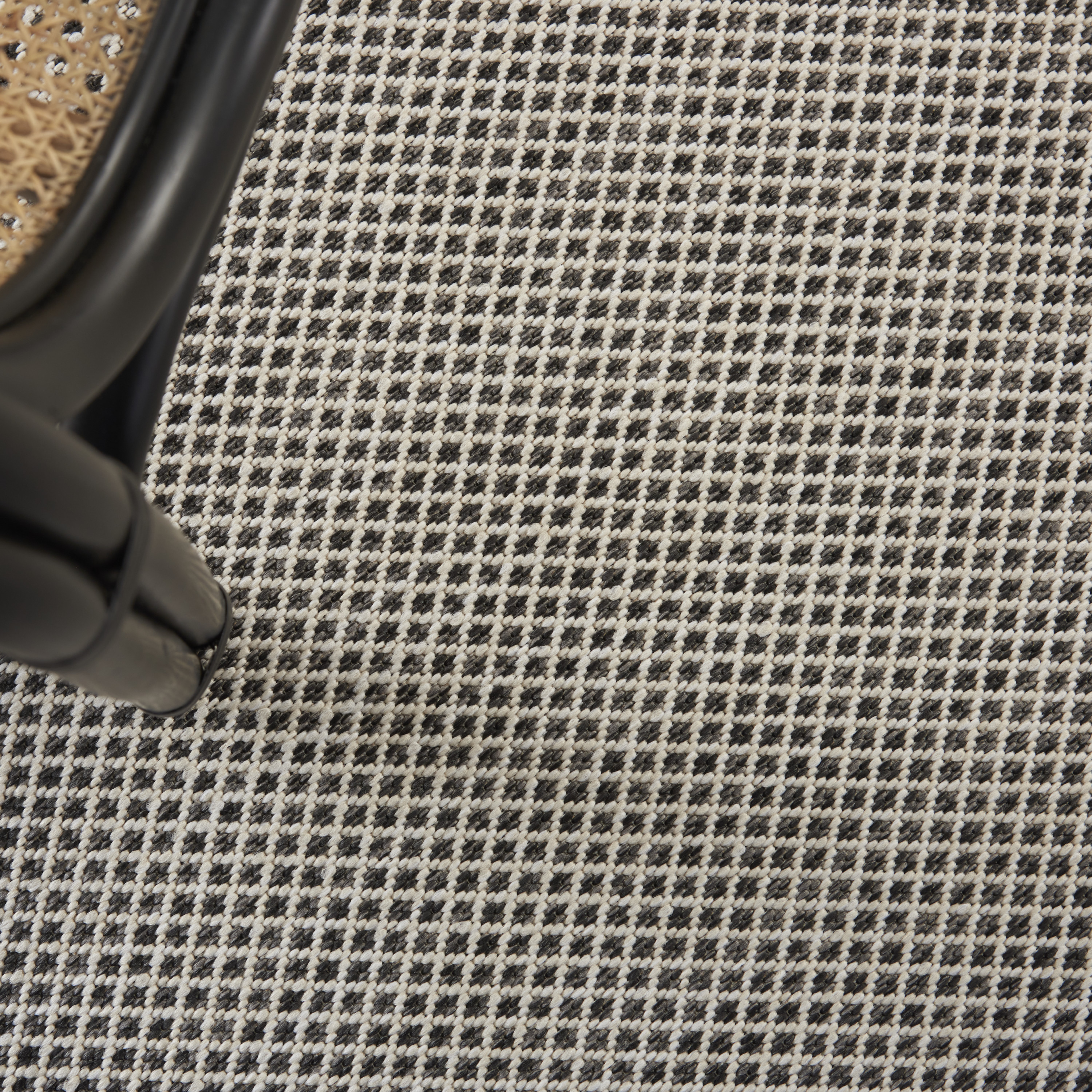 Nourison Courtyard 9' x 12'  Rug