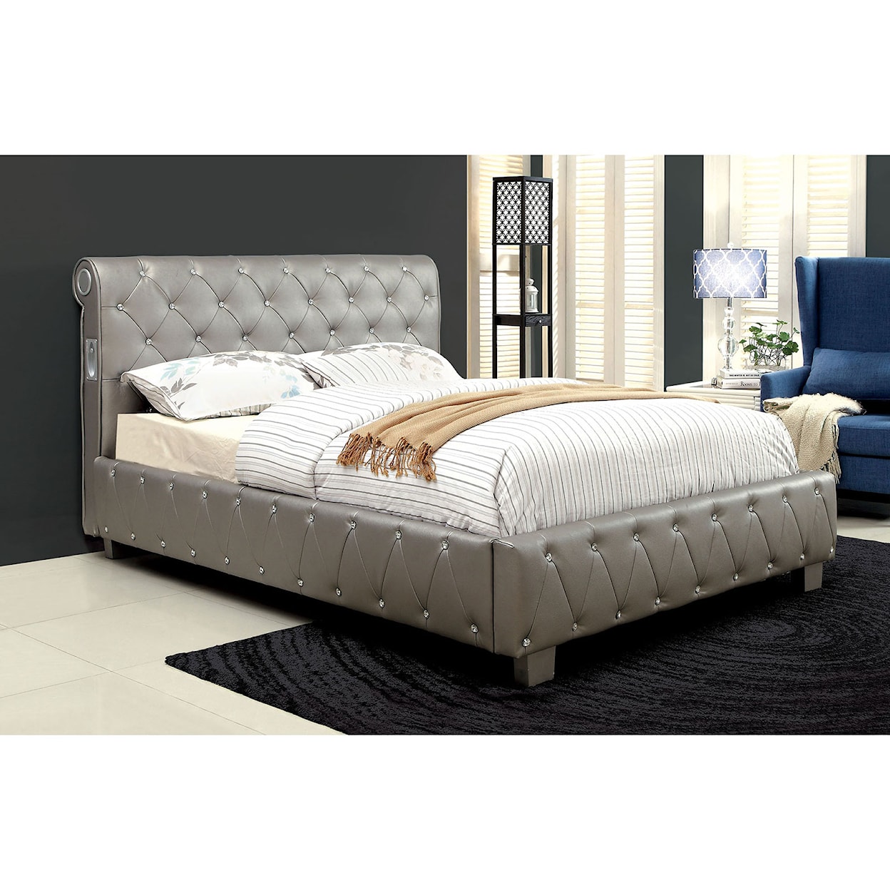 FUSA Juilliard Queen Bed