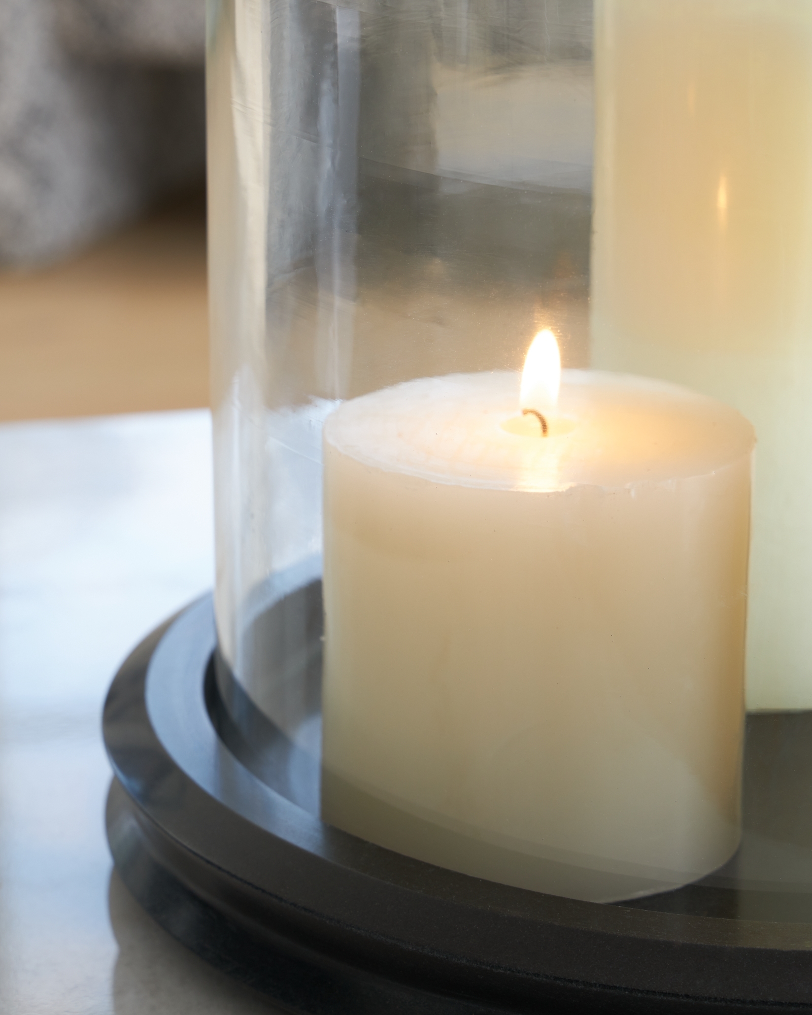 Signature Design by Ashley Saskia Candle Holder