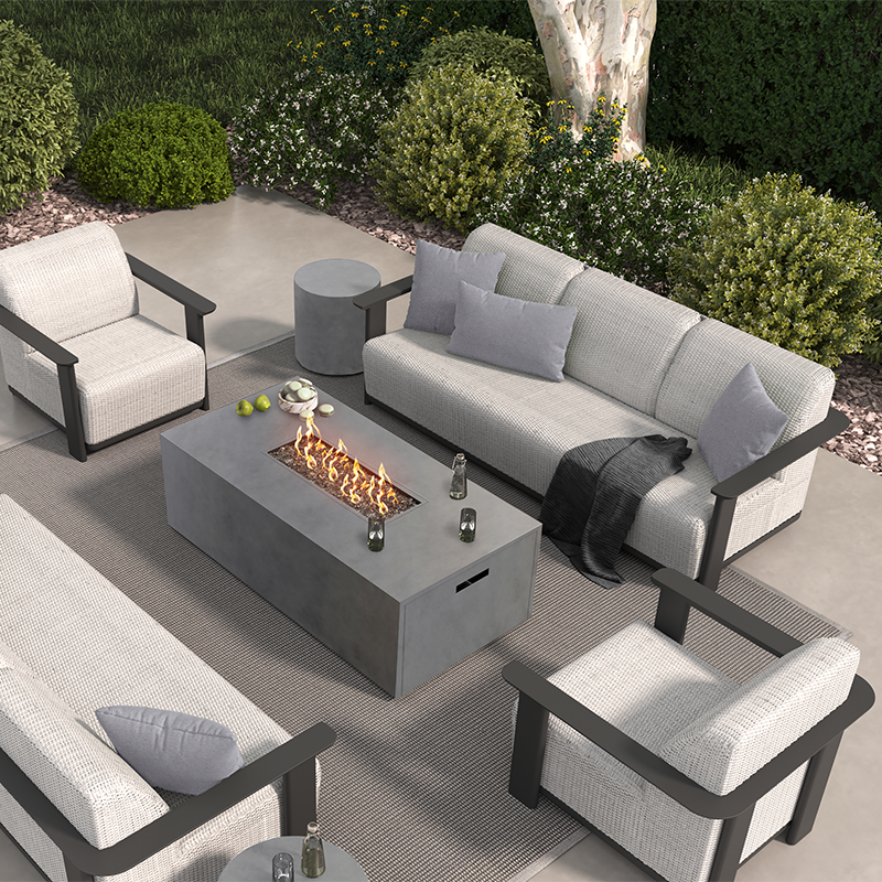 Ebel Corte Padded Club Chair