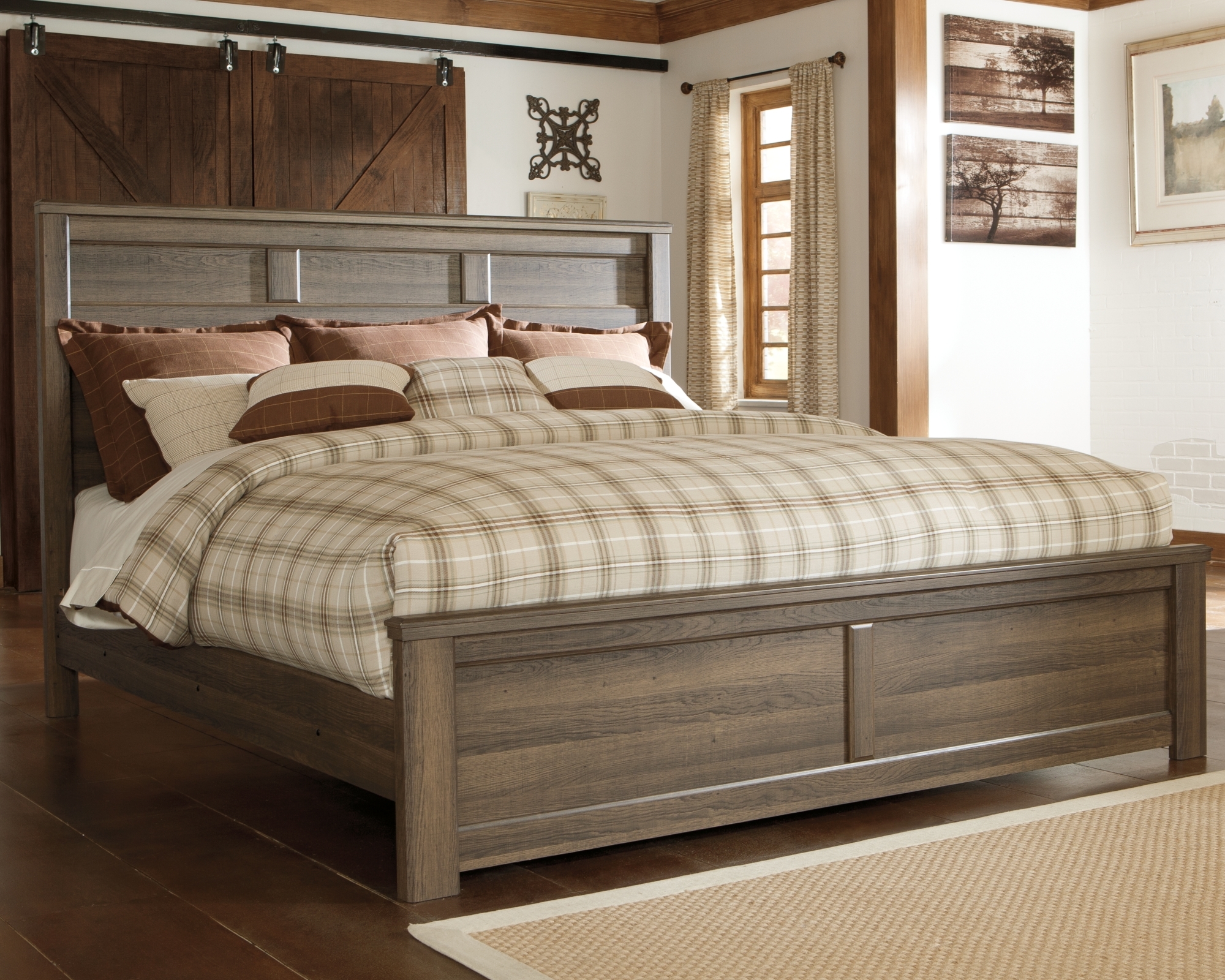 Signature Design by Ashley Juararo California King Panel Bed