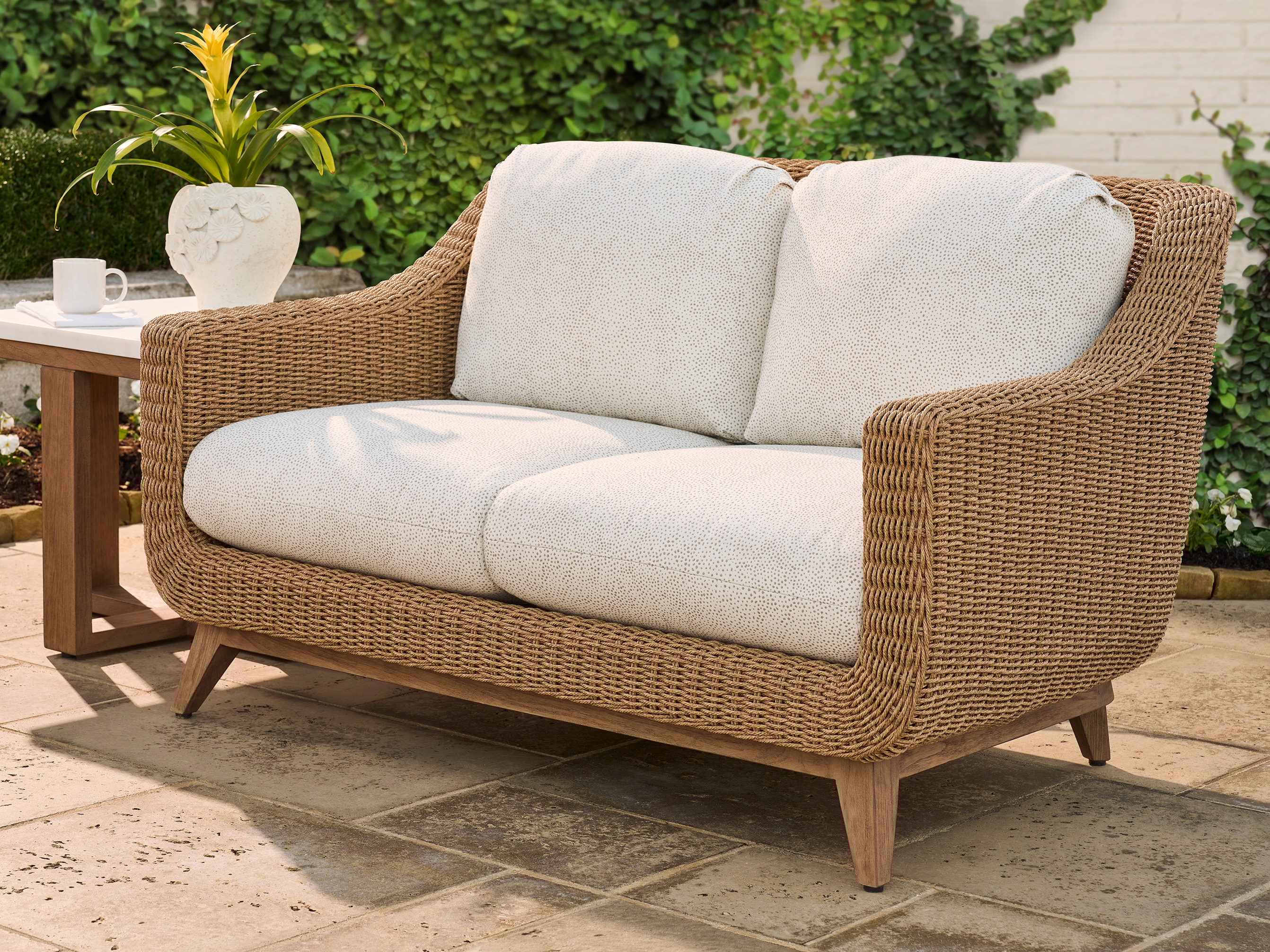 Tommy Bahama Outdoor Living Isle Of Palms Outdoor Loveseat
