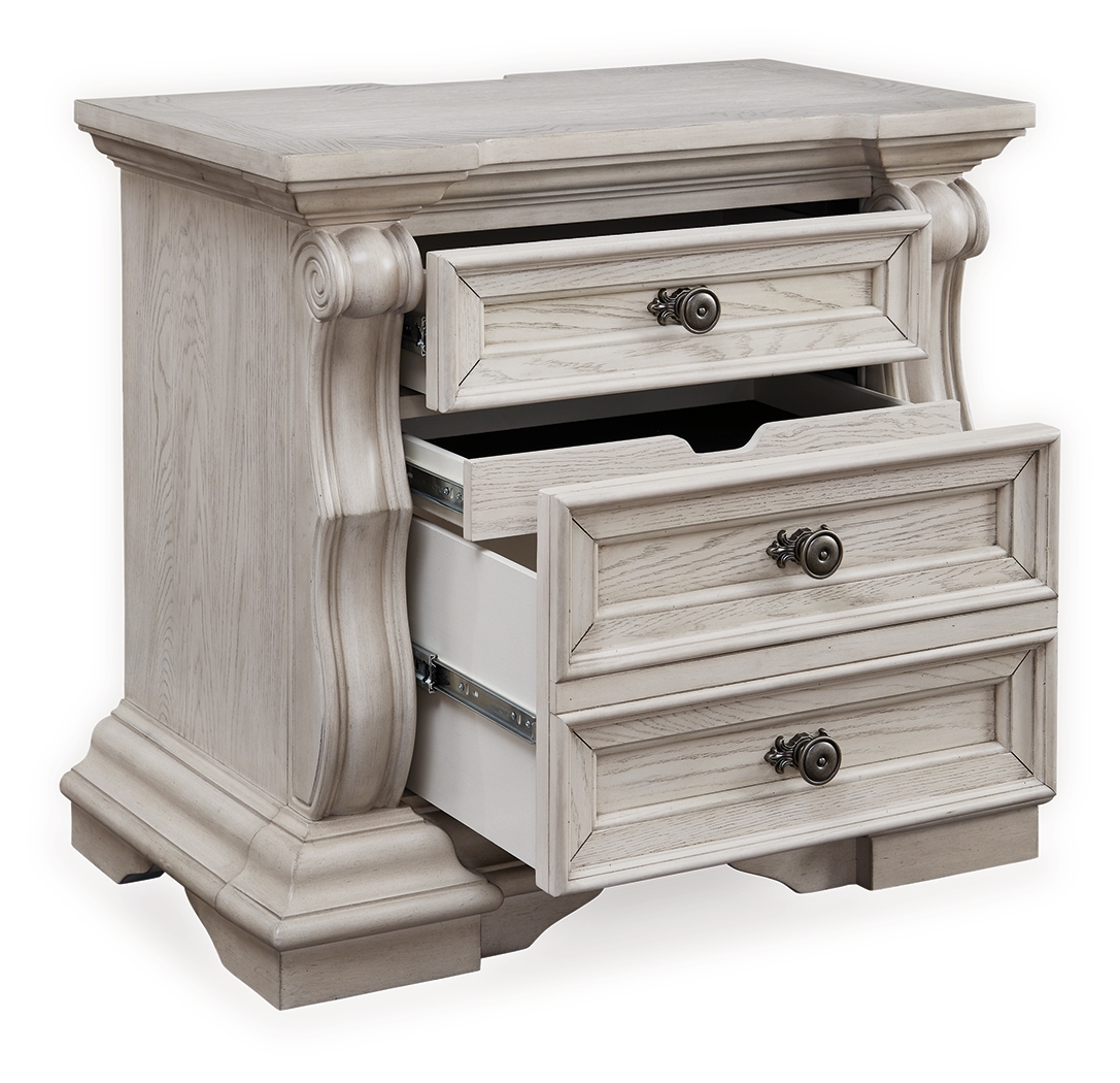 3-Drawer Nightstand
