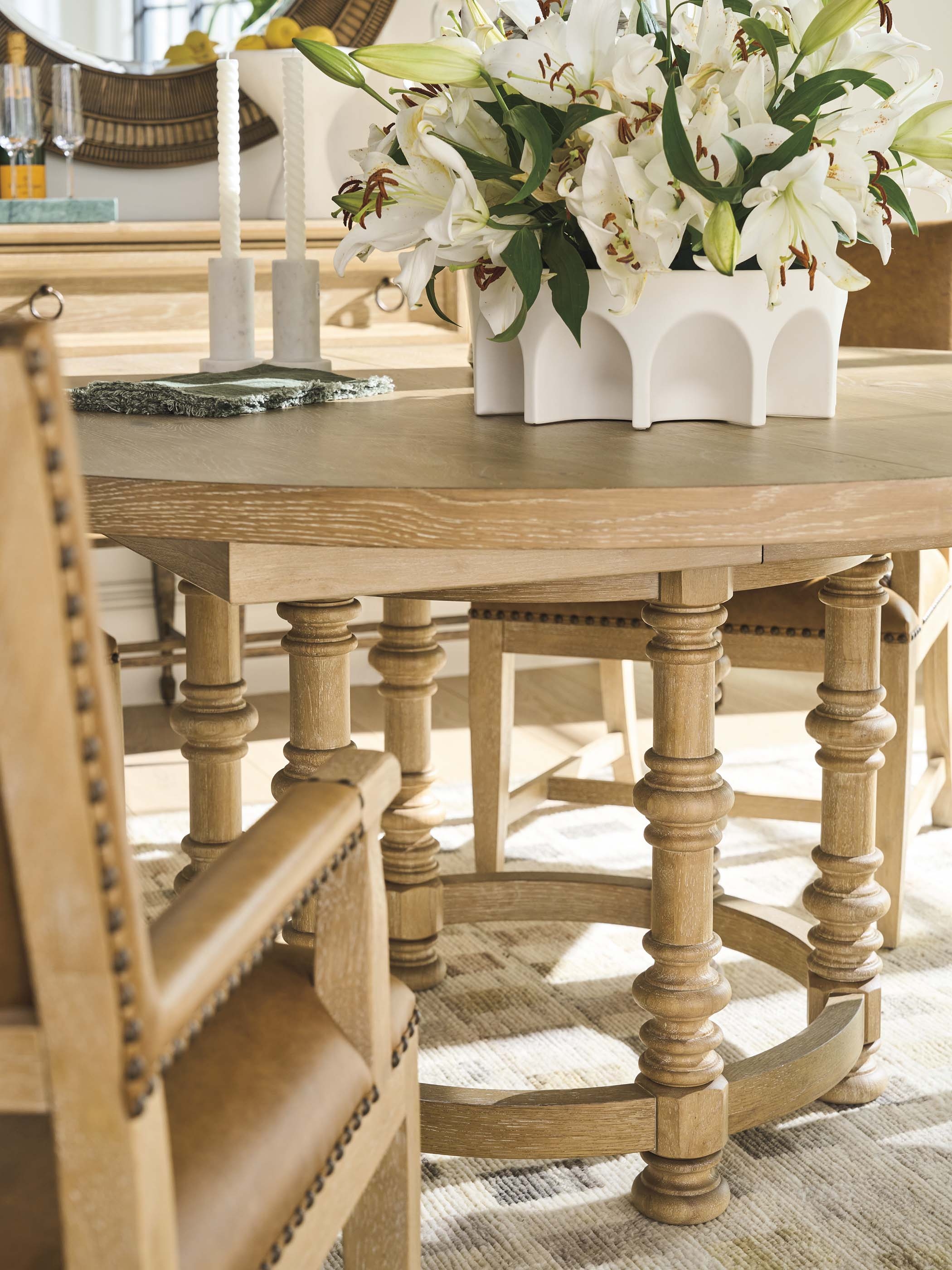 Barclay Butera Montecito Ennisbrook Round Dinning Table