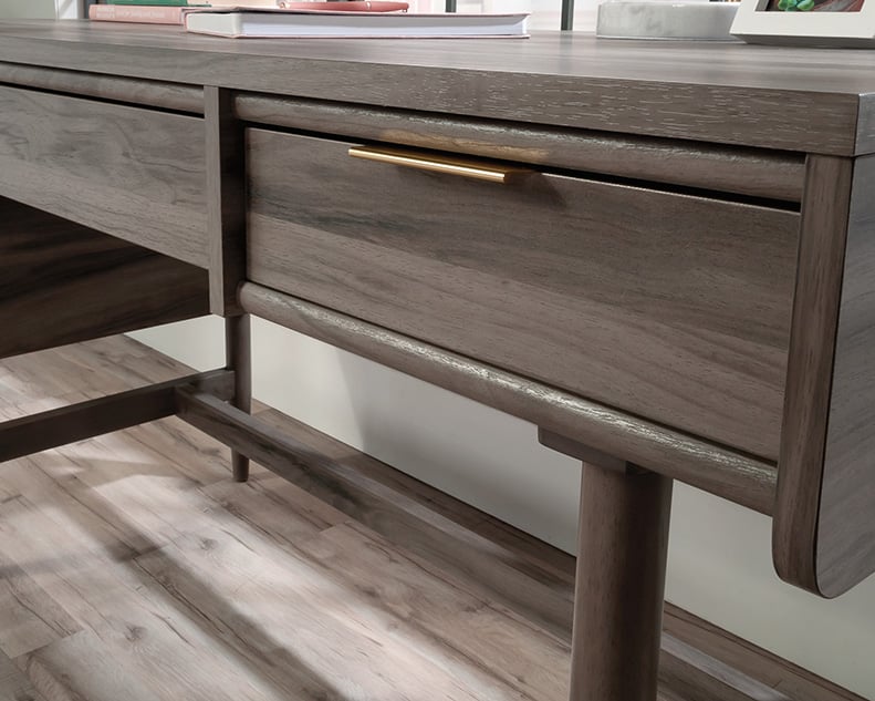 Single Pedestal Desk