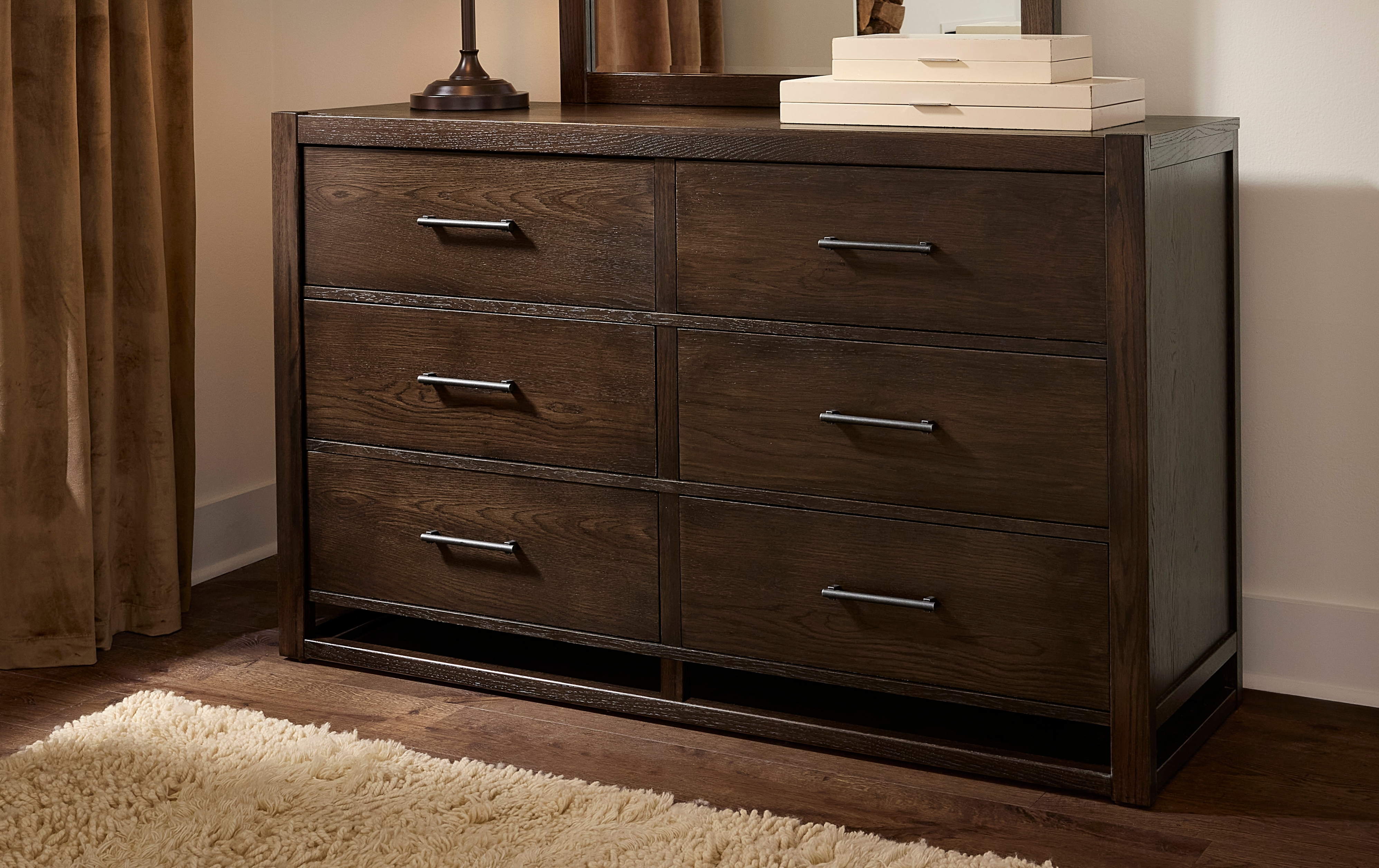 6-Drawer Dresser