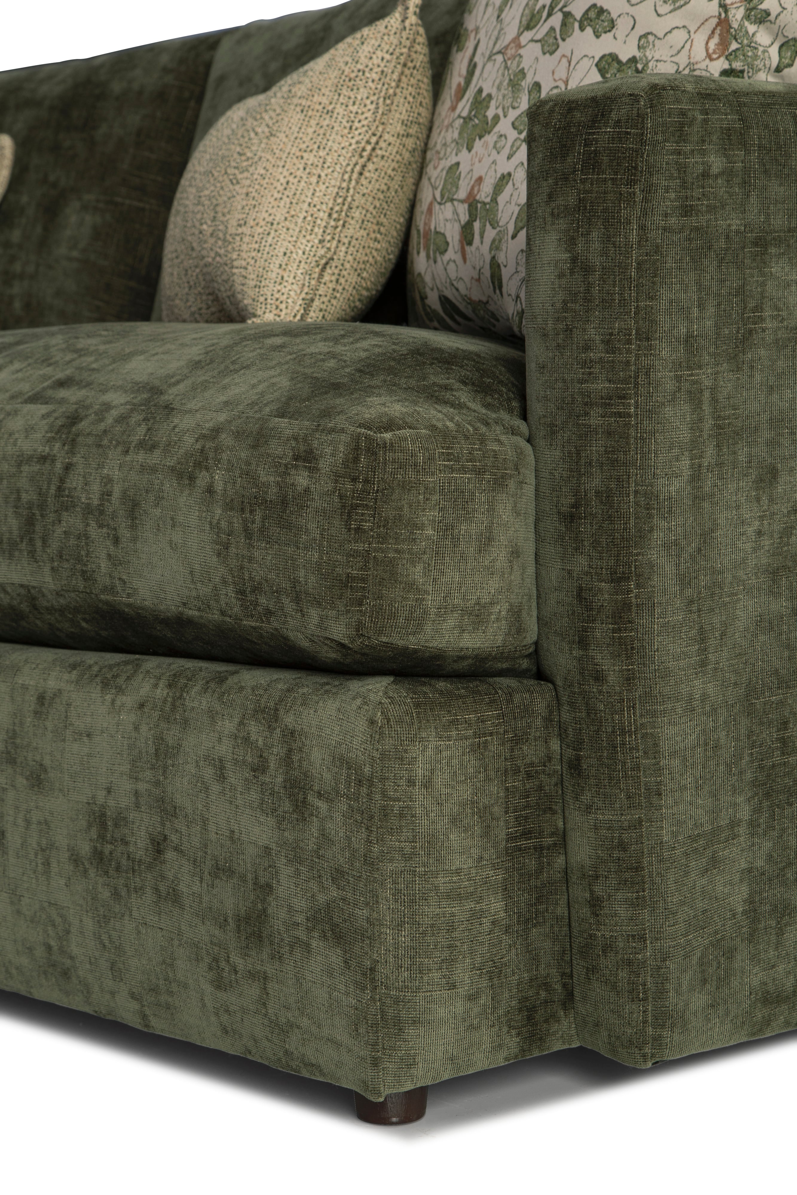 Best Home Furnishings Rumord Sofa