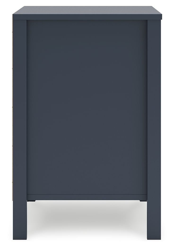 Signature Design by Ashley Simmenfort Nightstand