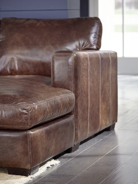 Colebrook 3-Seat Chaise Sectional Sofa