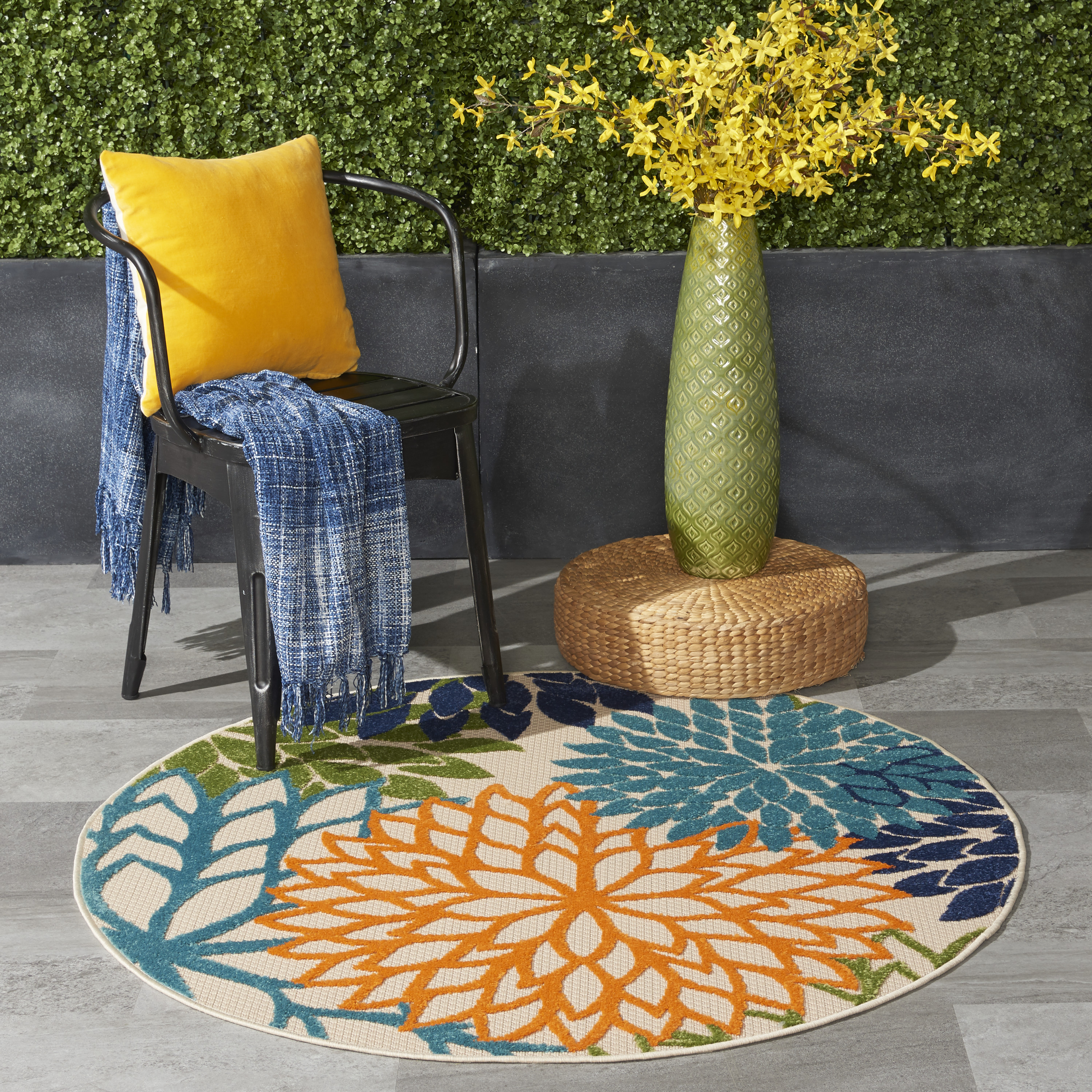 Nourison Aloha 4' Round  Rug
