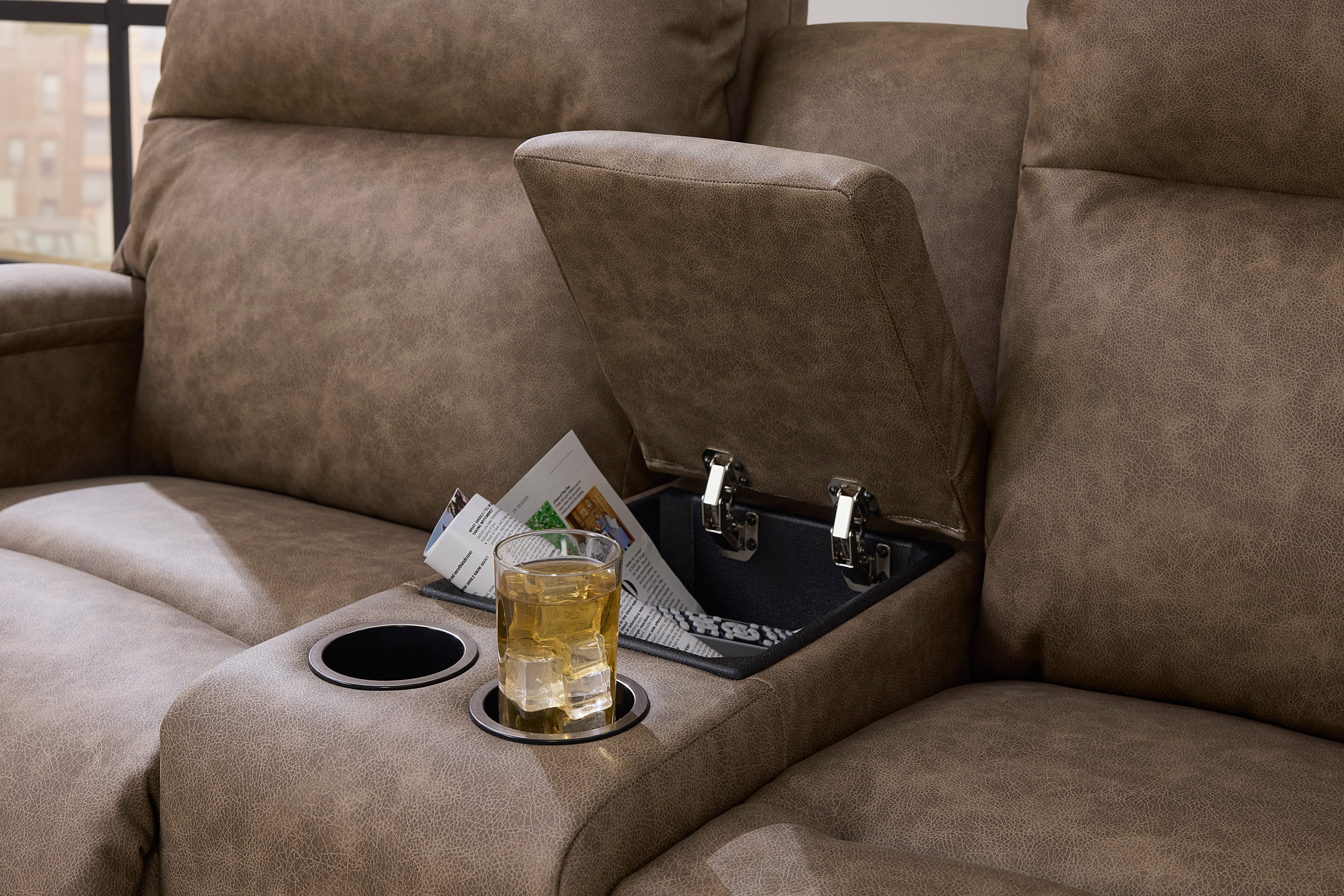 Best Home Furnishings Maverly Power Reclining Space Saver Loveseat