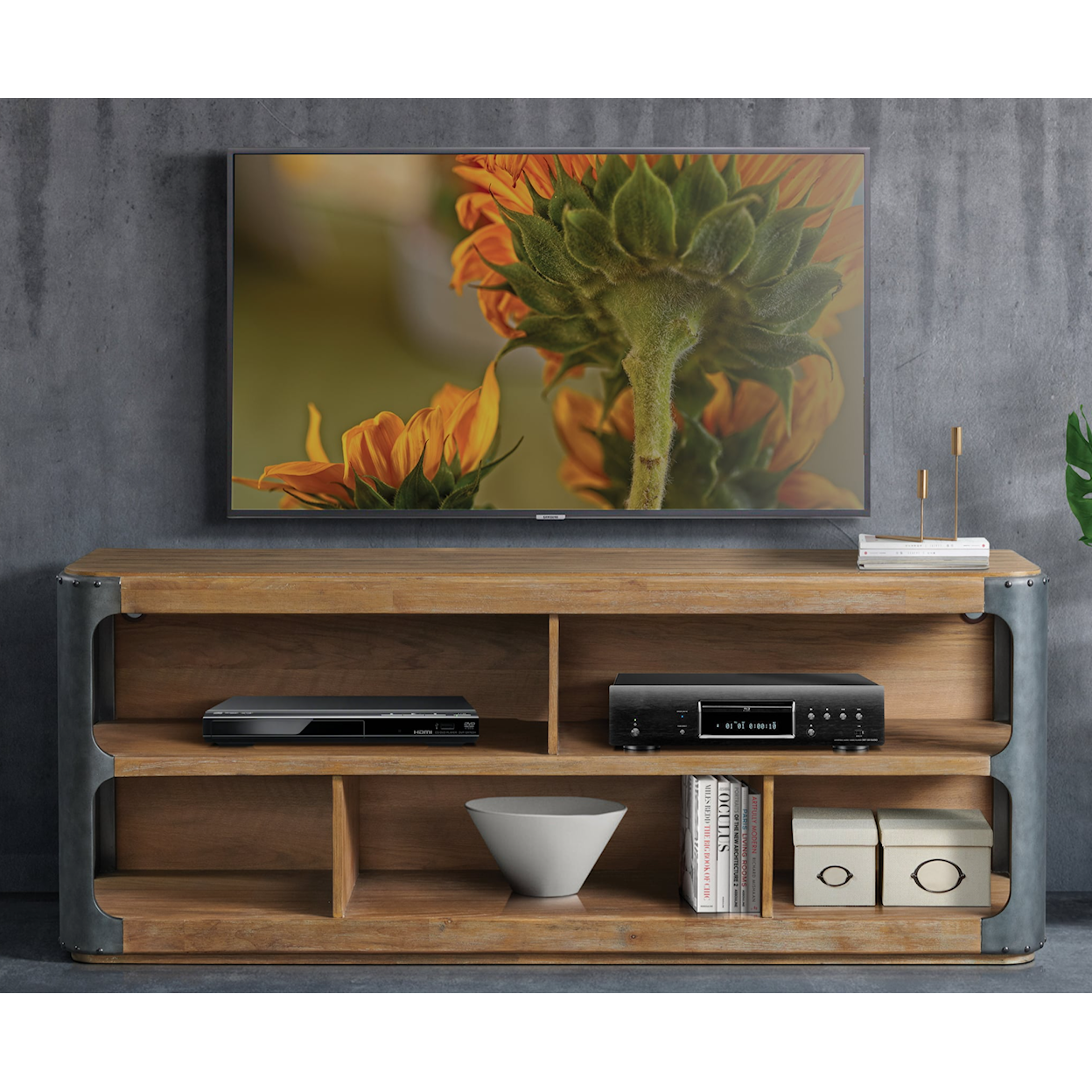 Riverside Furniture Zenith Entertainment Console