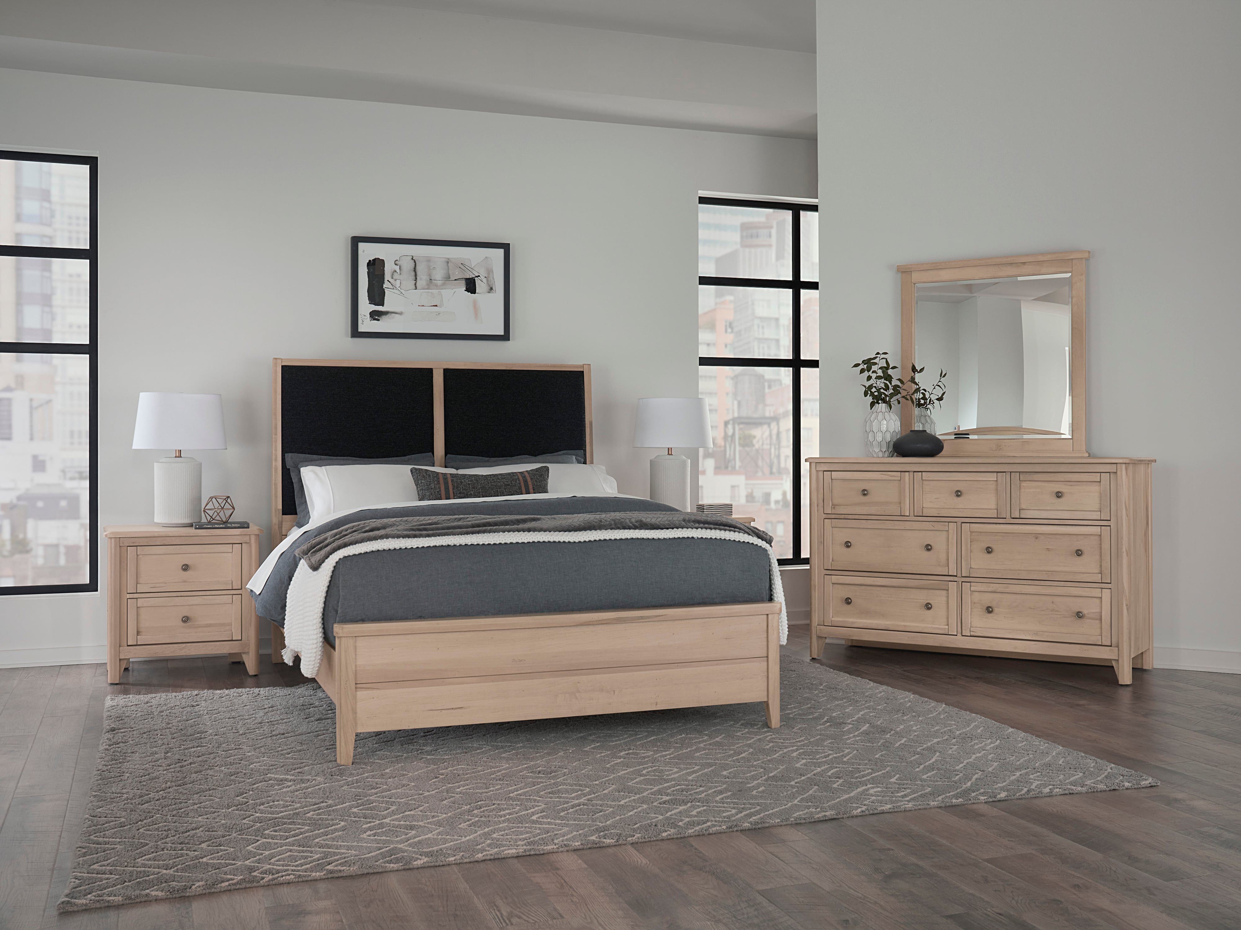 Vaughan Bassett Woodbridge Dresser &amp; Mirror Set