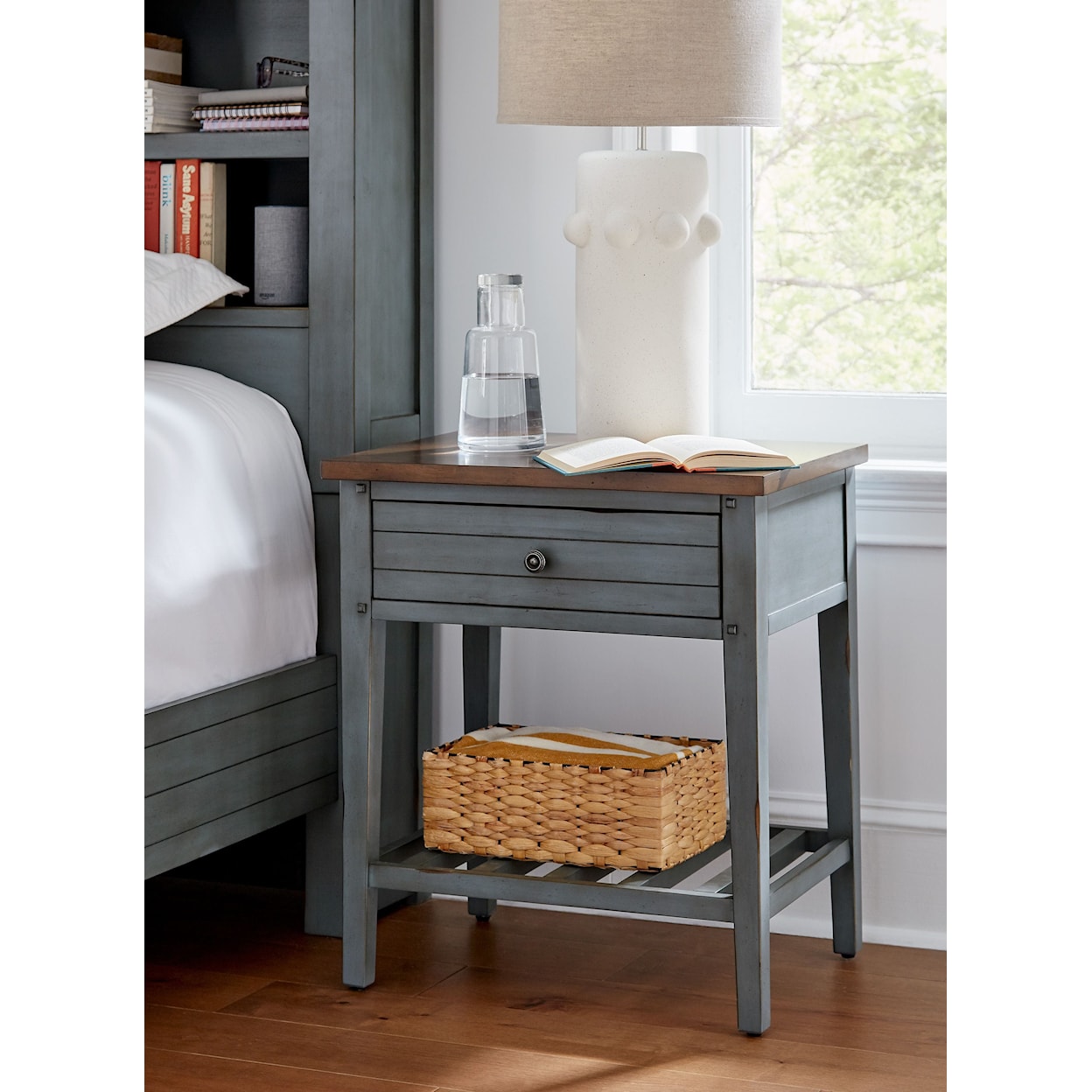 Aspenhome Pinebrook 1-Drawer Nightstand