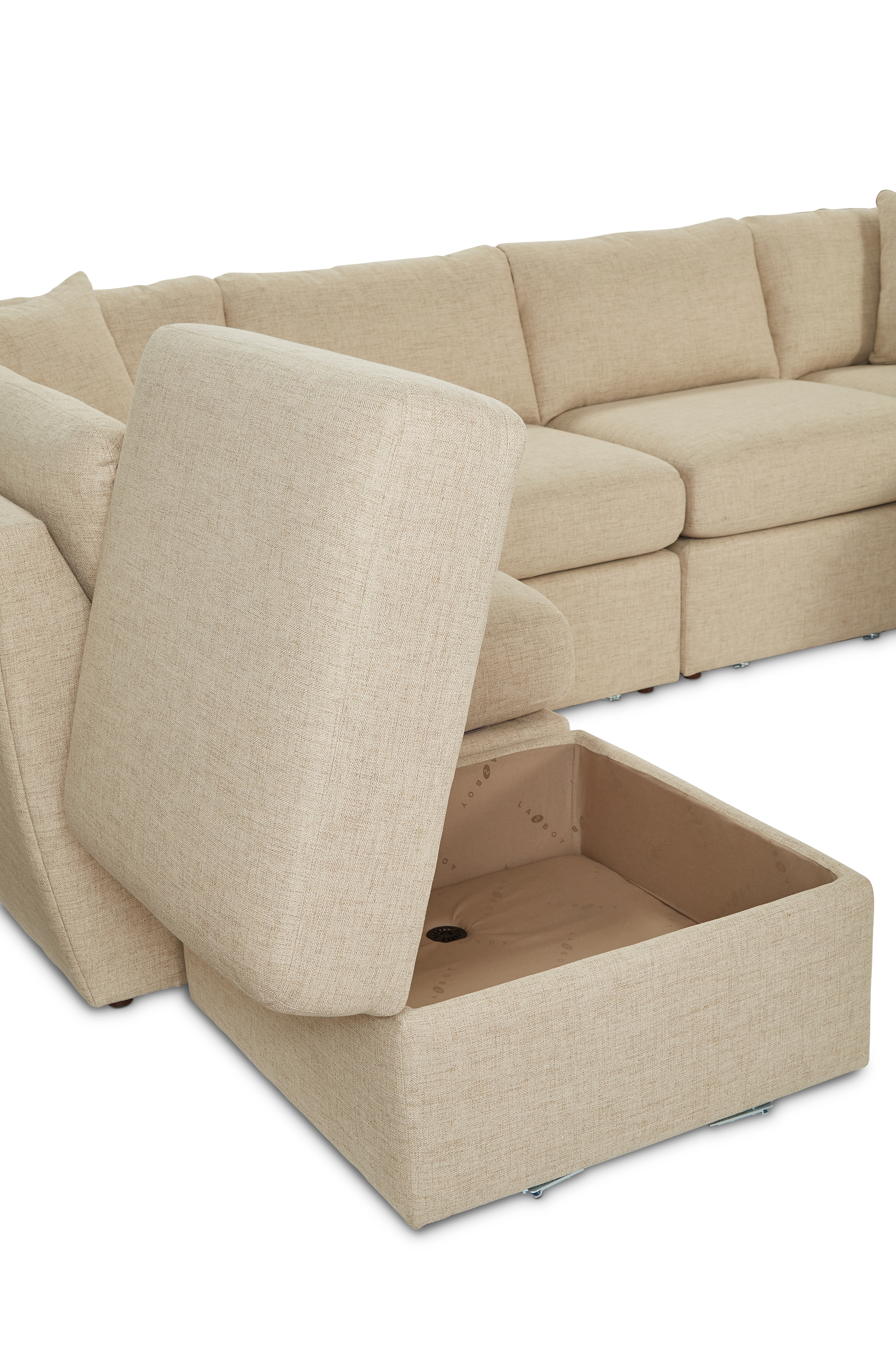 La-Z-Boy Montrose 7-Piece Sectional Sofa