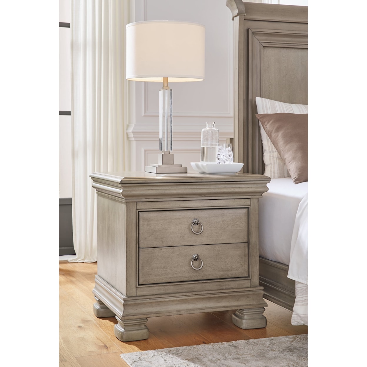 Signature Design by Ashley Furniture Lexorne 3-Drawer Nightstand