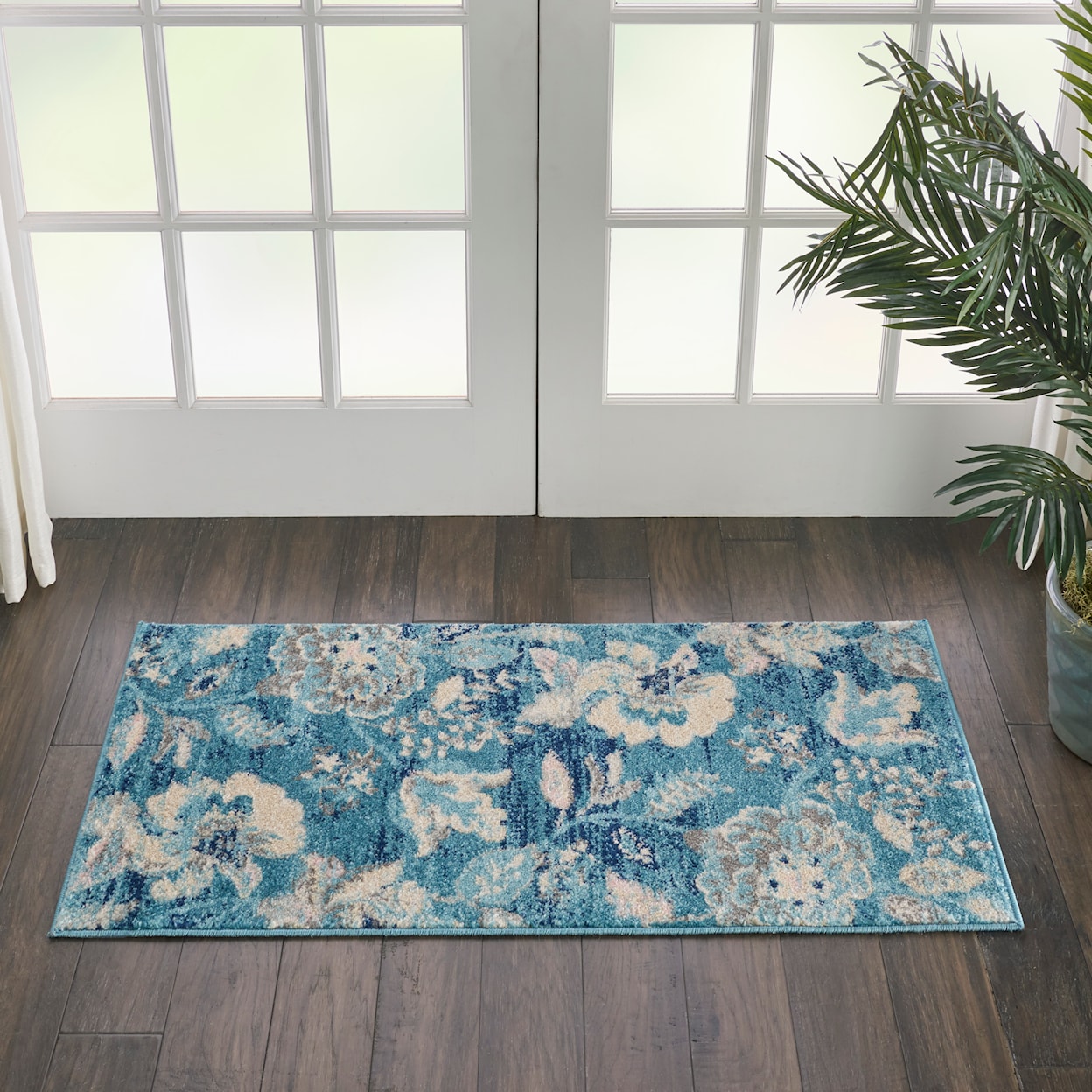 Nourison Tranquil 2' x 4'  Rug