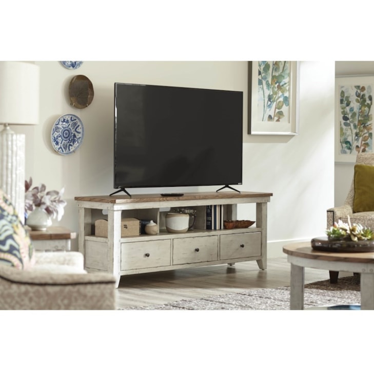 Hammary Chambers Entertainment Console