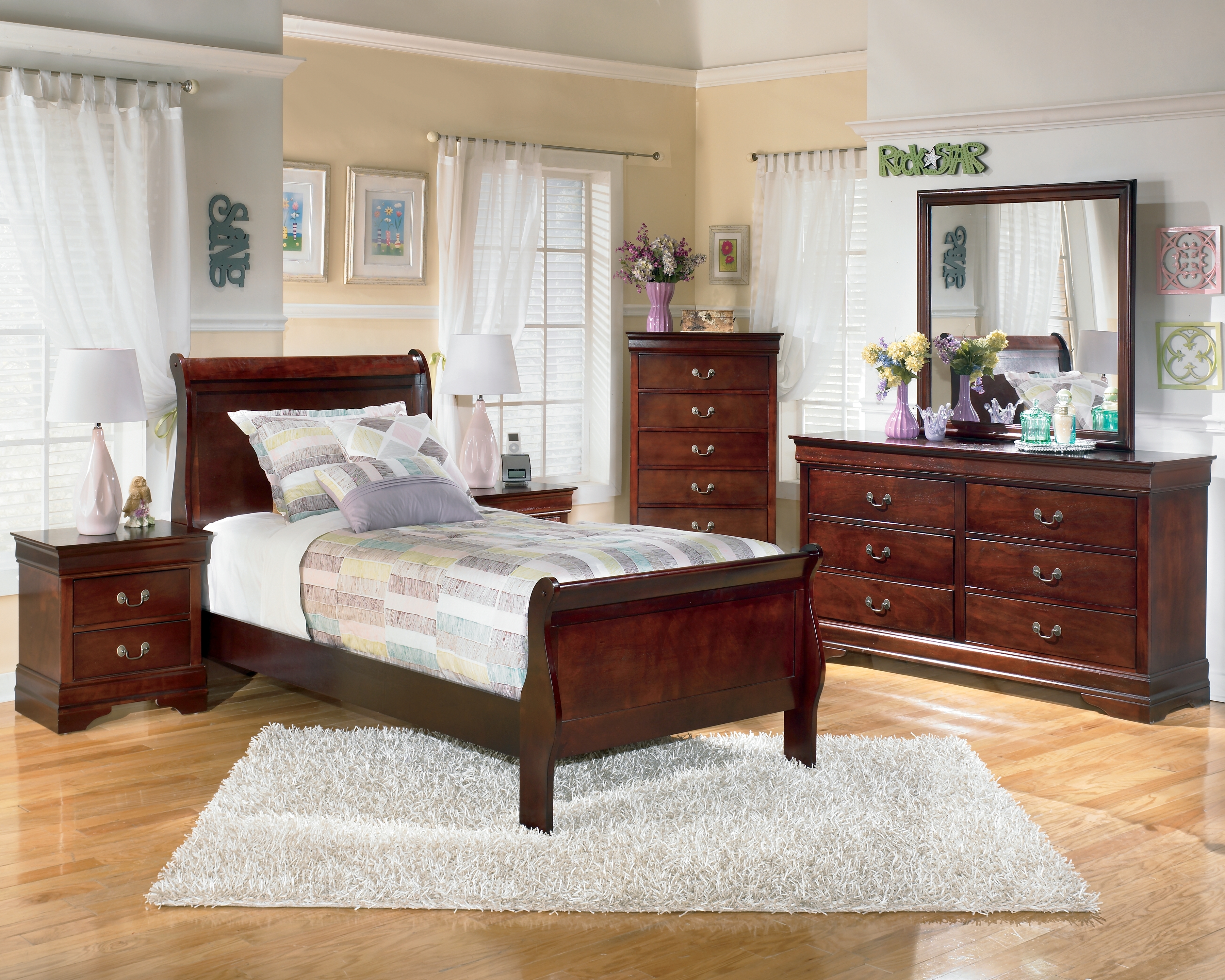 Twin Bedroom Set