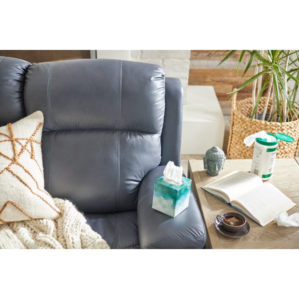 La-Z-Boy Dorian Dorian Power Reclining Sofa w/ Headrest