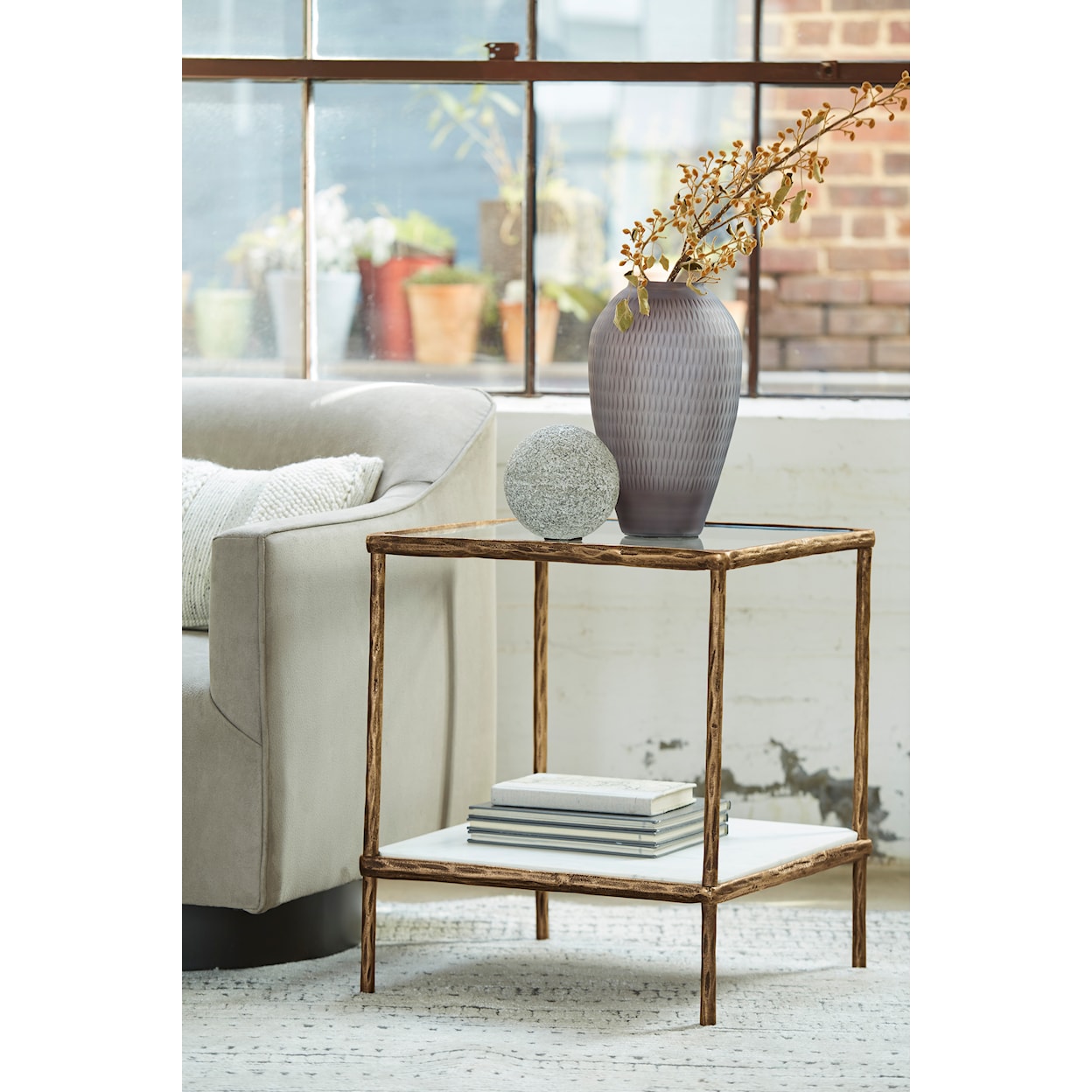 Benchcraft Ryandale Accent Table