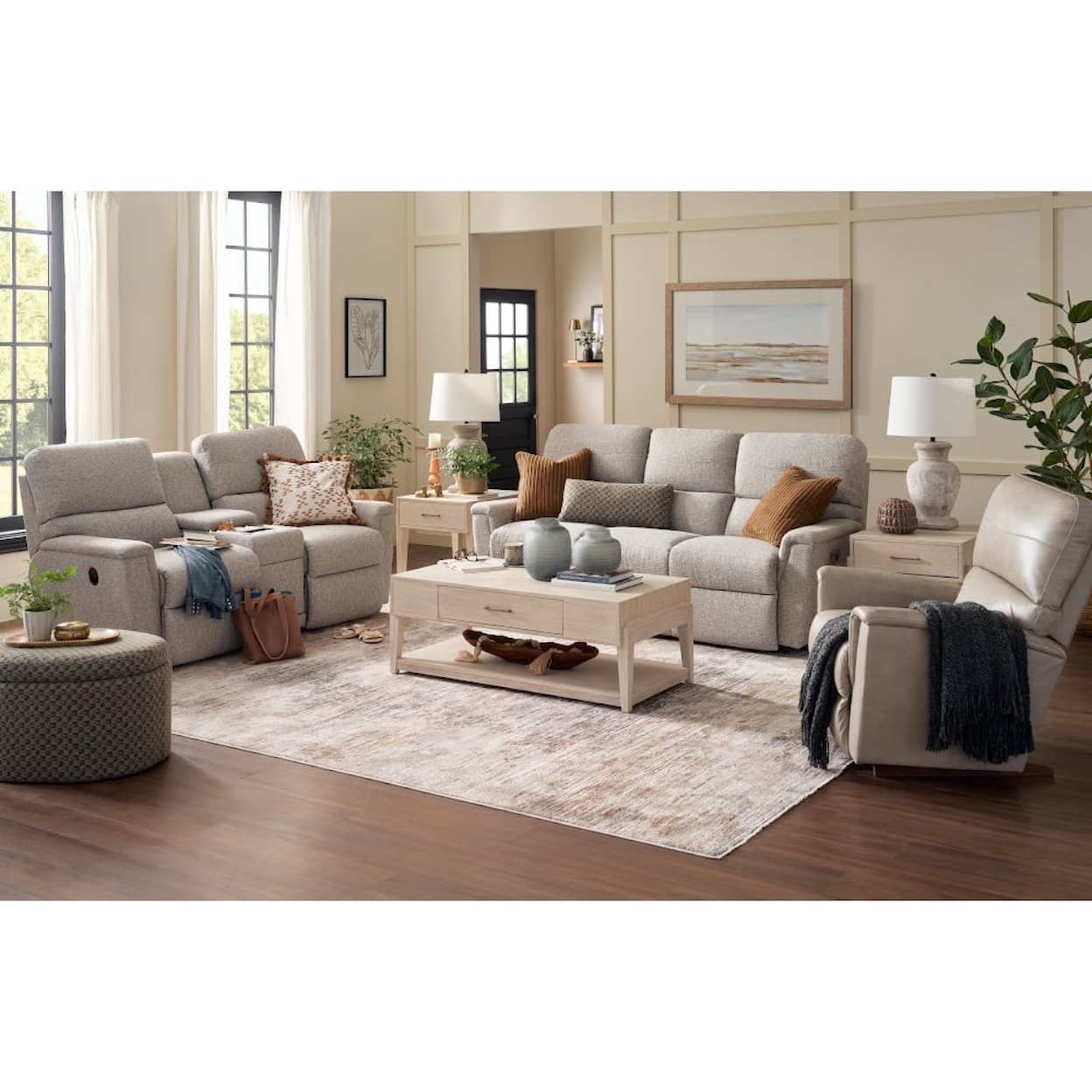 La-Z-Boy Ava Power Reclining Sofa w/ Headrest & Lumbar