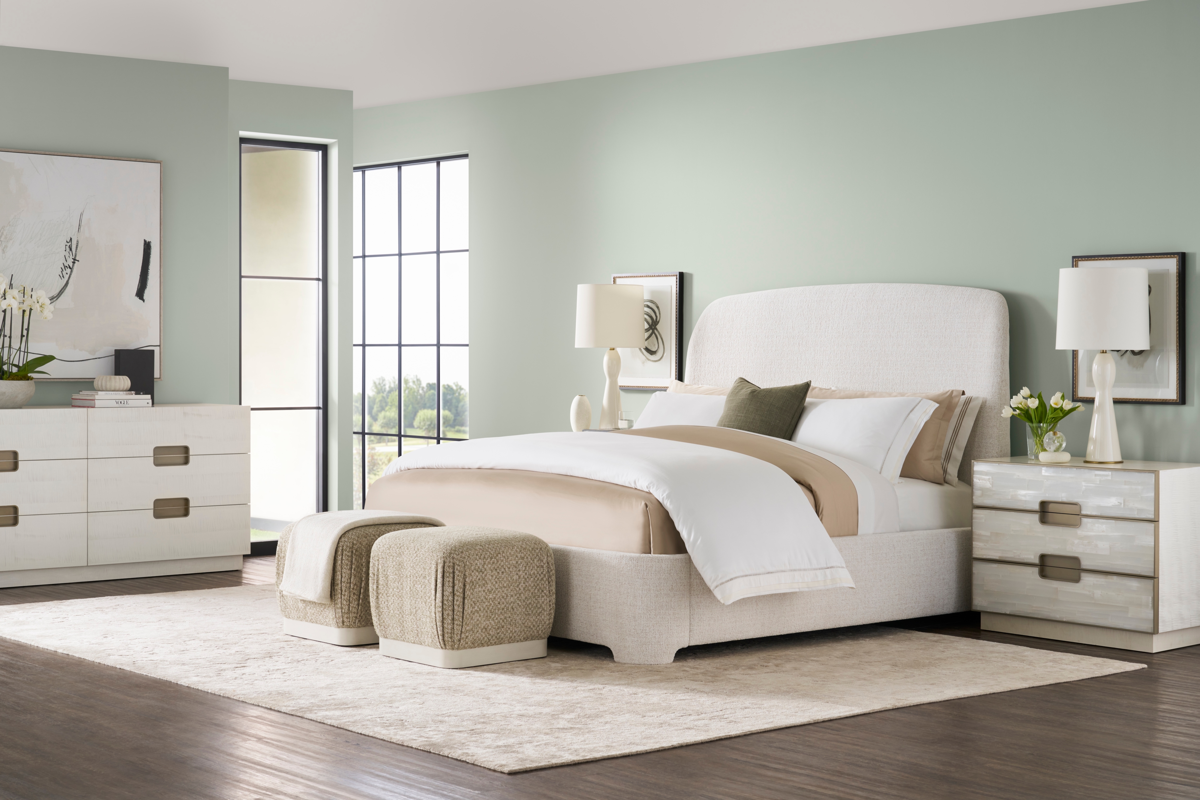 Splendor Queen Bed