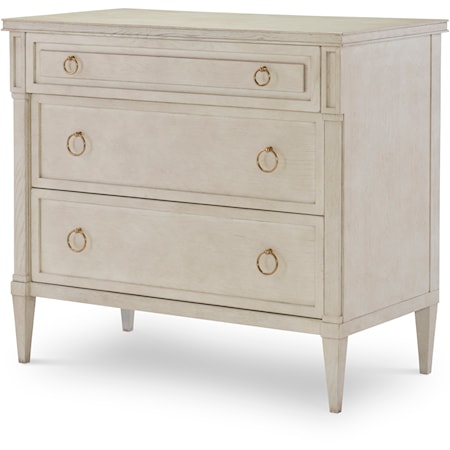 Traditional 3-Drawer Chest