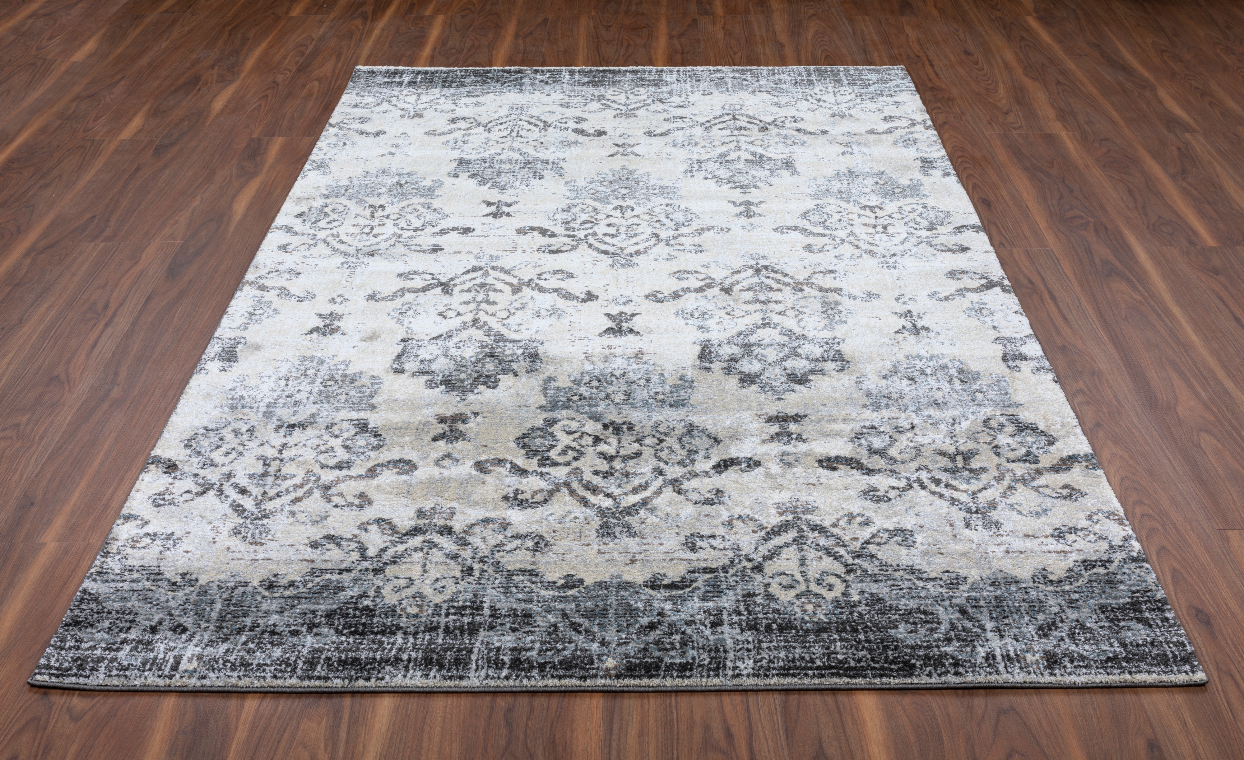 Dalyn Antigua Pewter 3'3"X5'3" Area Rug