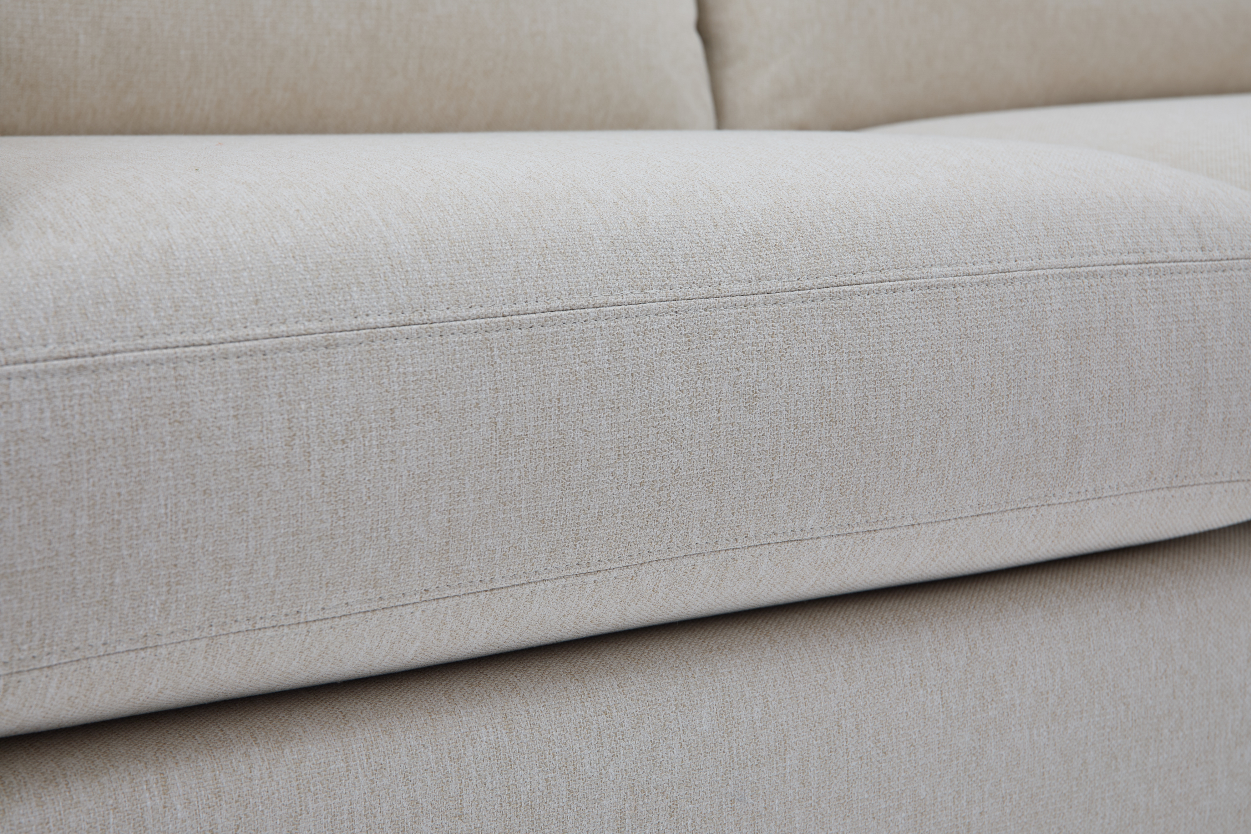La-Z-Boy Wilmette Sofa