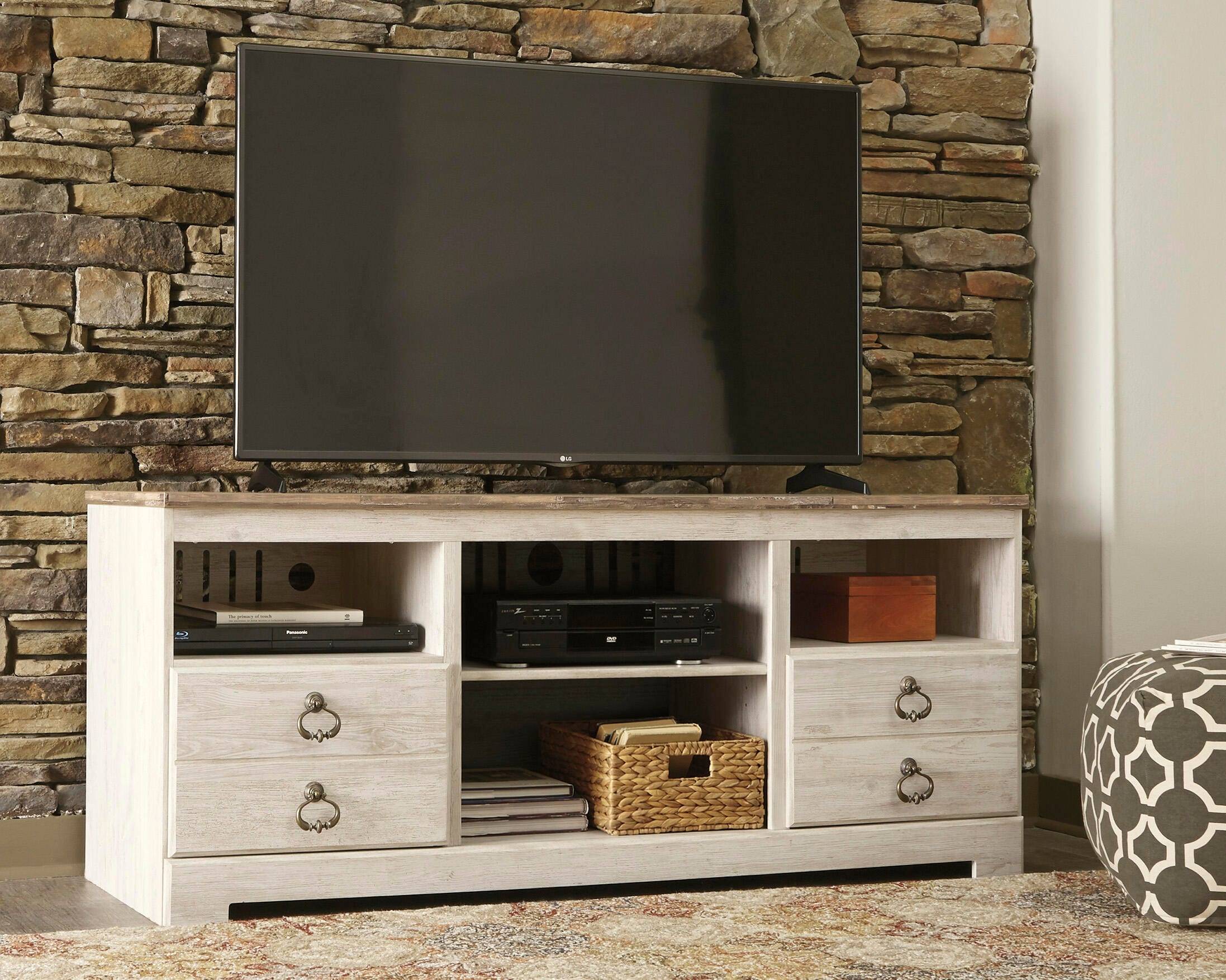 Signature Design by Ashley Tyler Creek 000026690680 Two-Tone