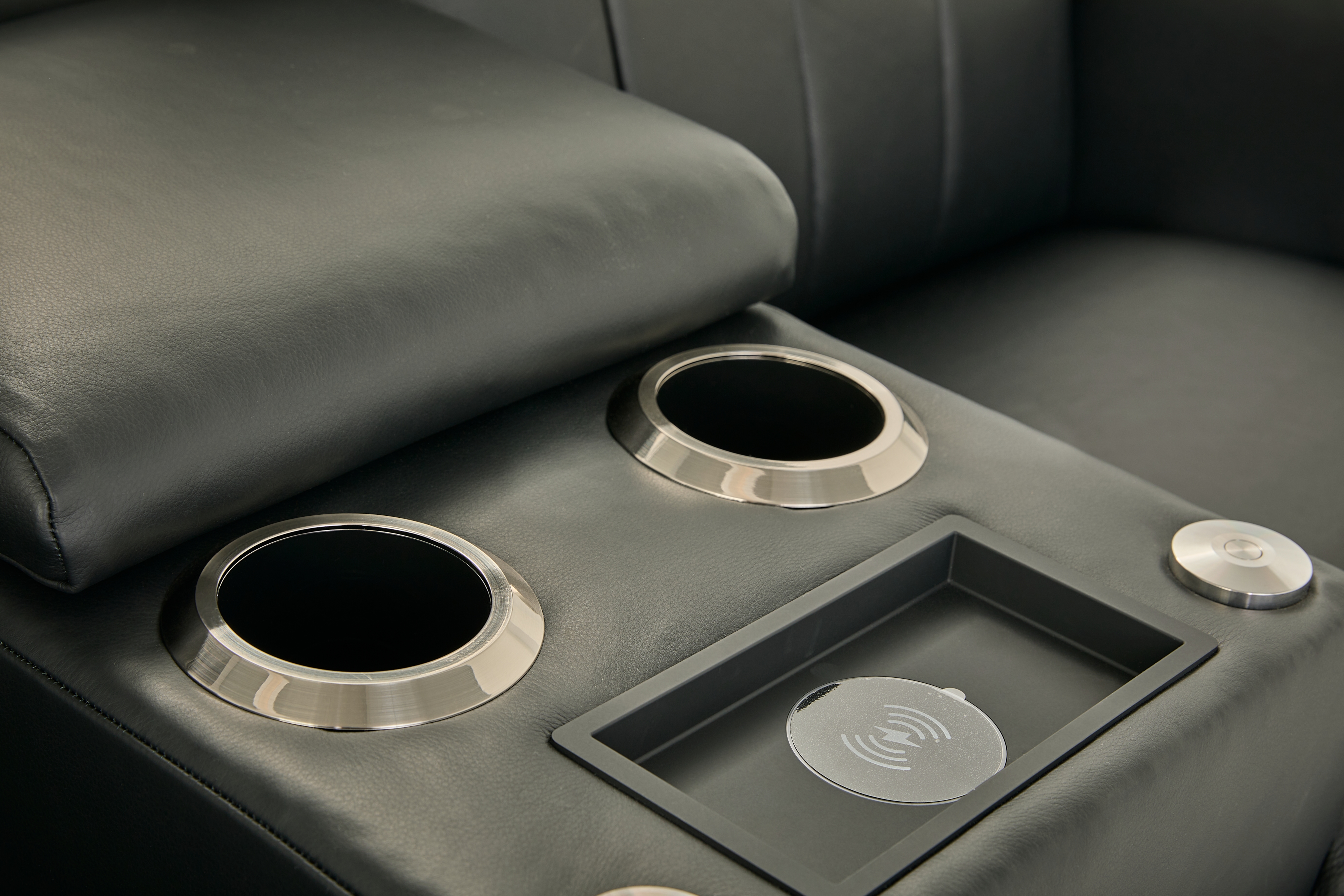 La-Z-Boy Finley Power Reclining Wall Loveseat