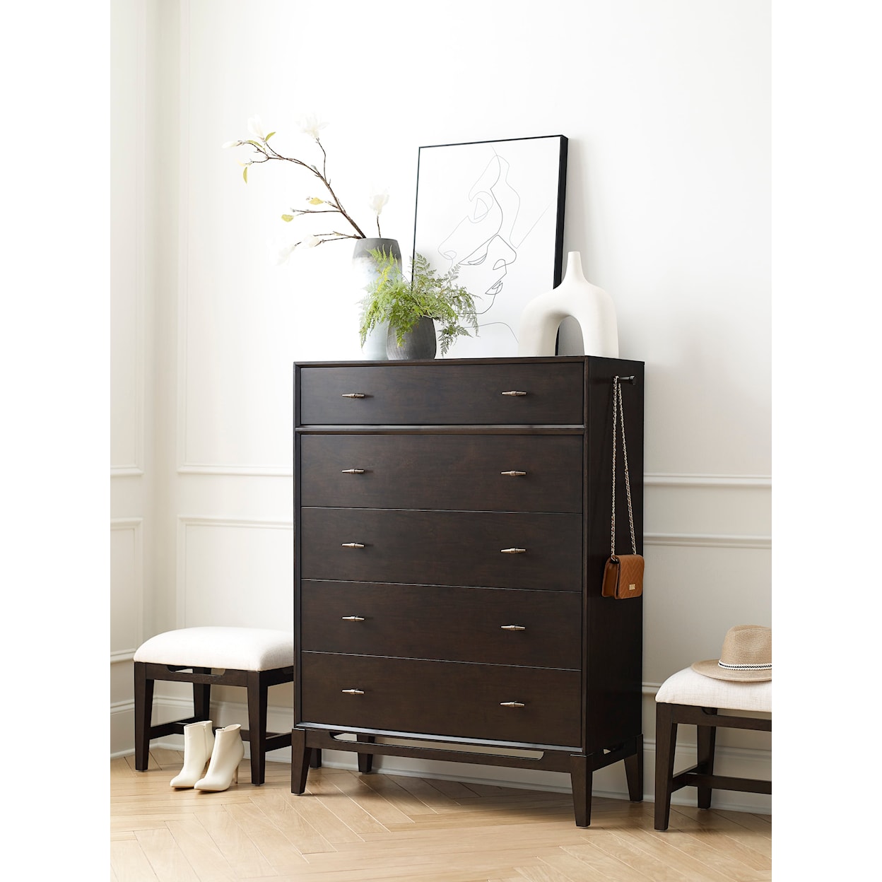 Aspenhome Sutton 5-Drawer Bedroom Chest