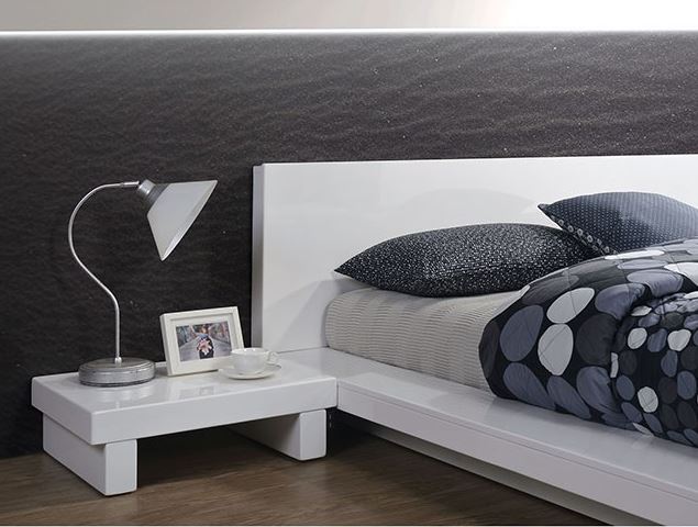 Queen Platform Bed