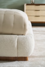 Caracole Caracole Classic Botero Queen Bed