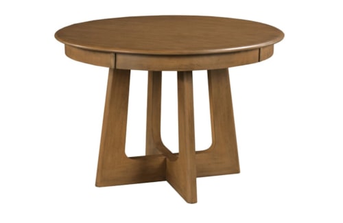 Traditional 44" Round Pedestal Table
