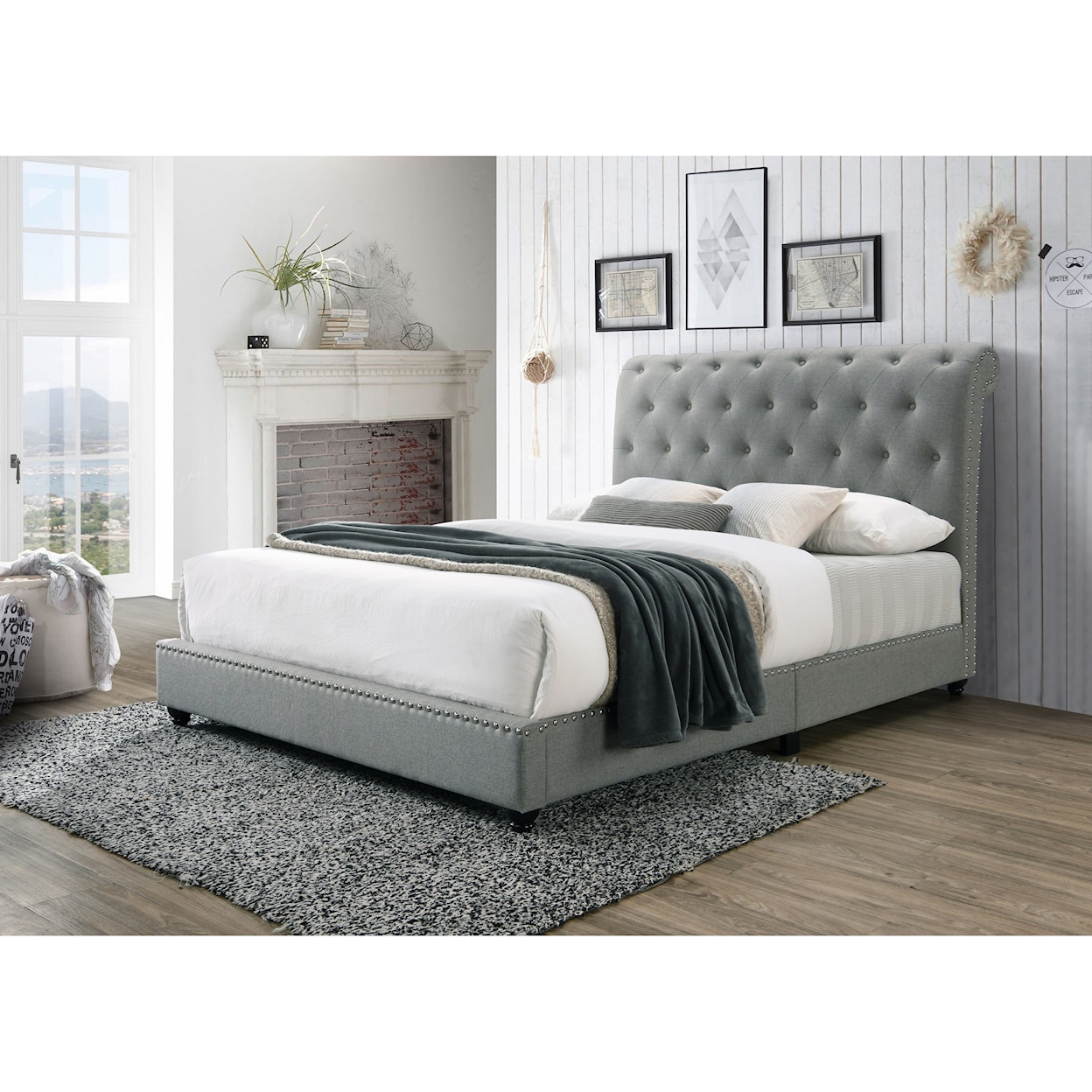 CM Janine Queen Platform Bed with USB Ports