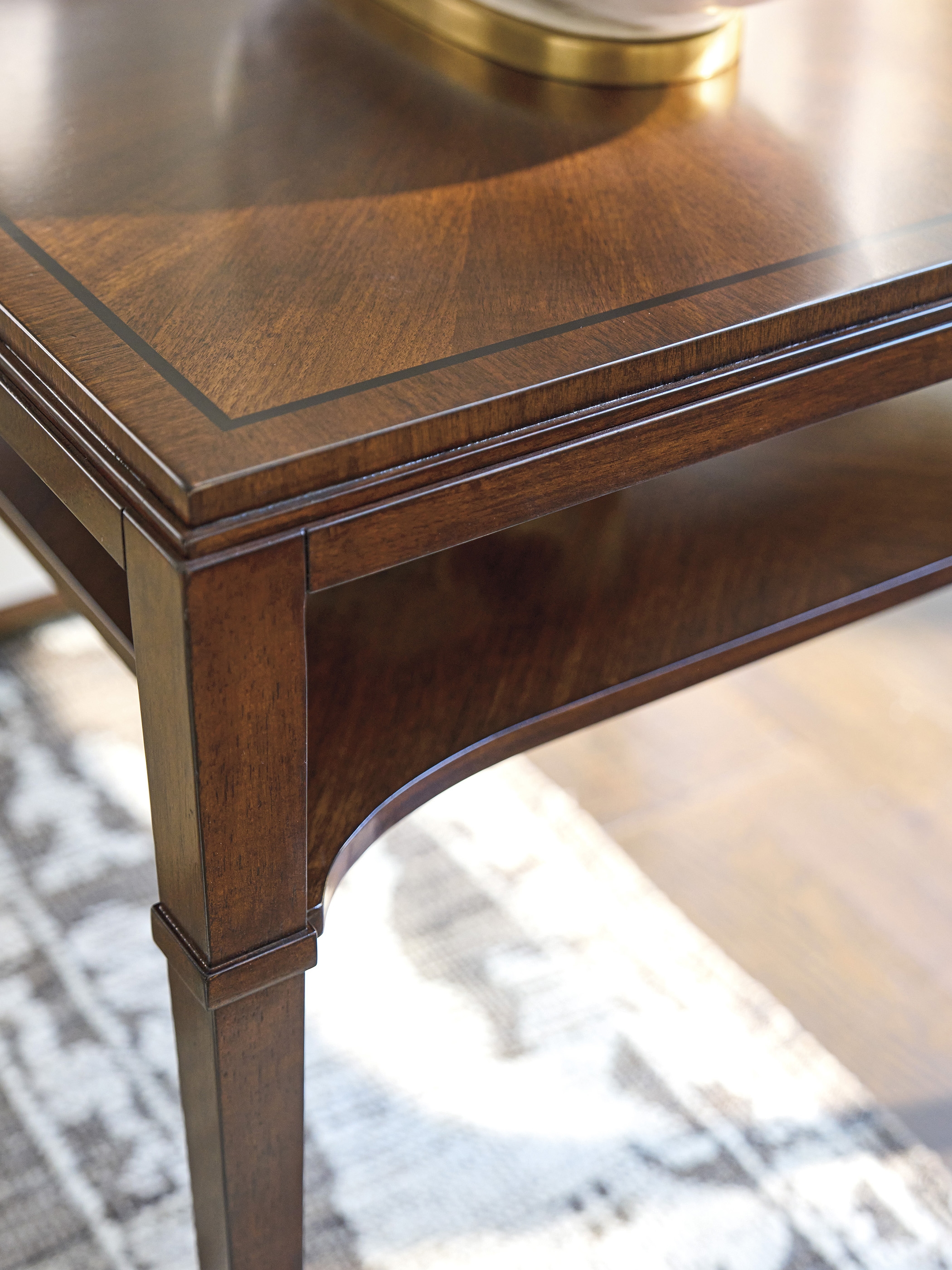 Lexington Rendezvous Andora Square Lamp Table