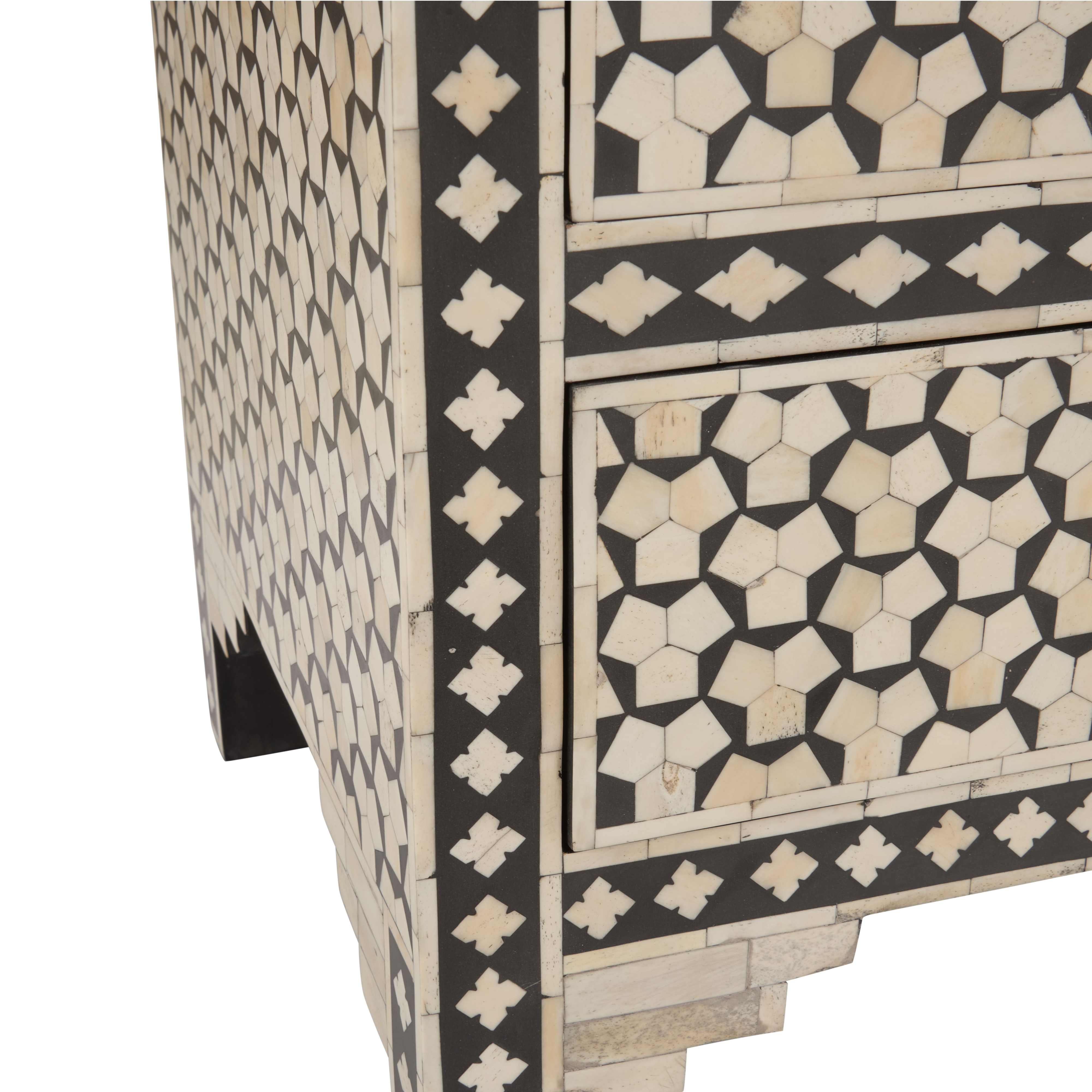 Chelsea House Chelsea House Misc Raymond Chest