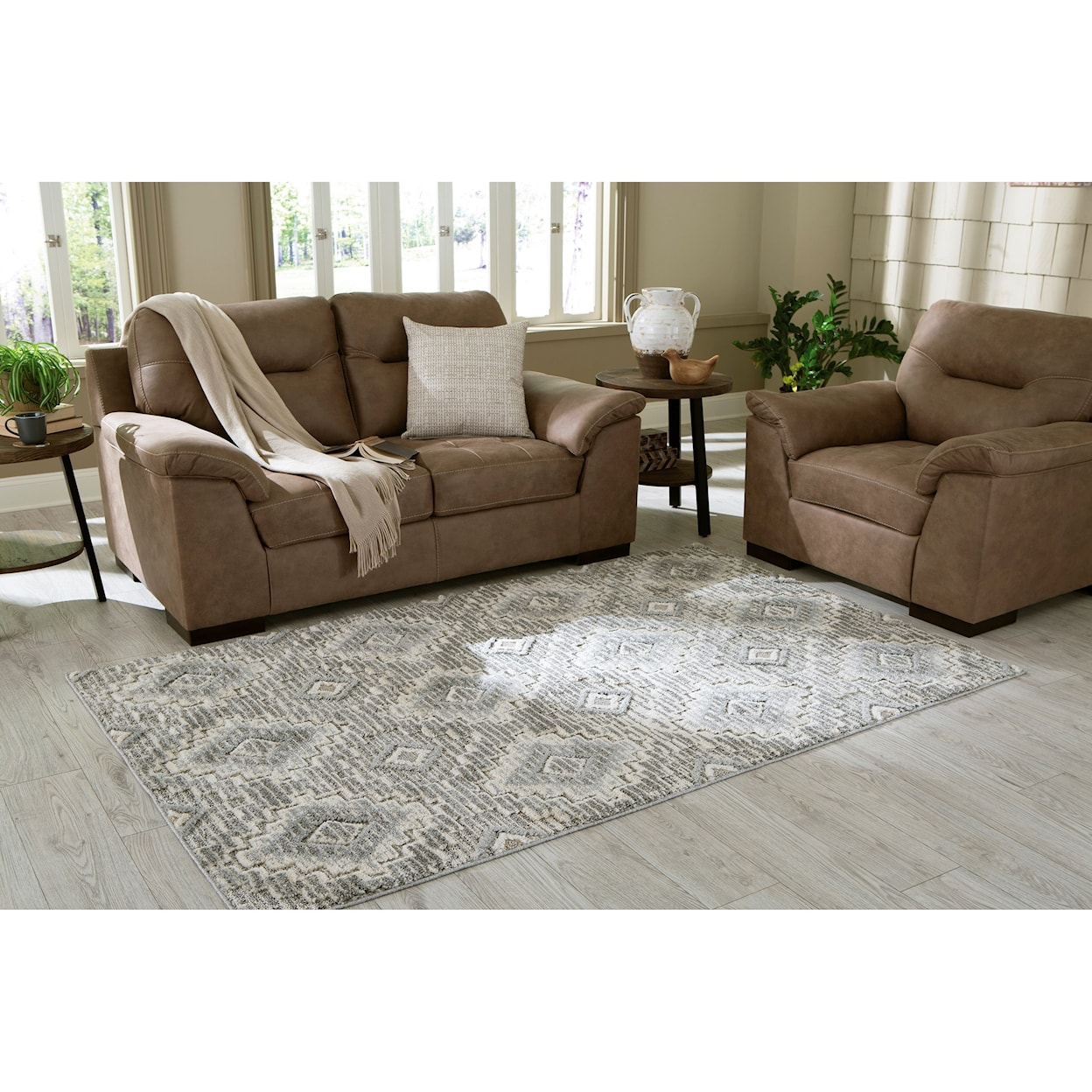 Ashley Furniture Signature Design Casual Area Rugs Monwick Gray/Cream Medium Rug