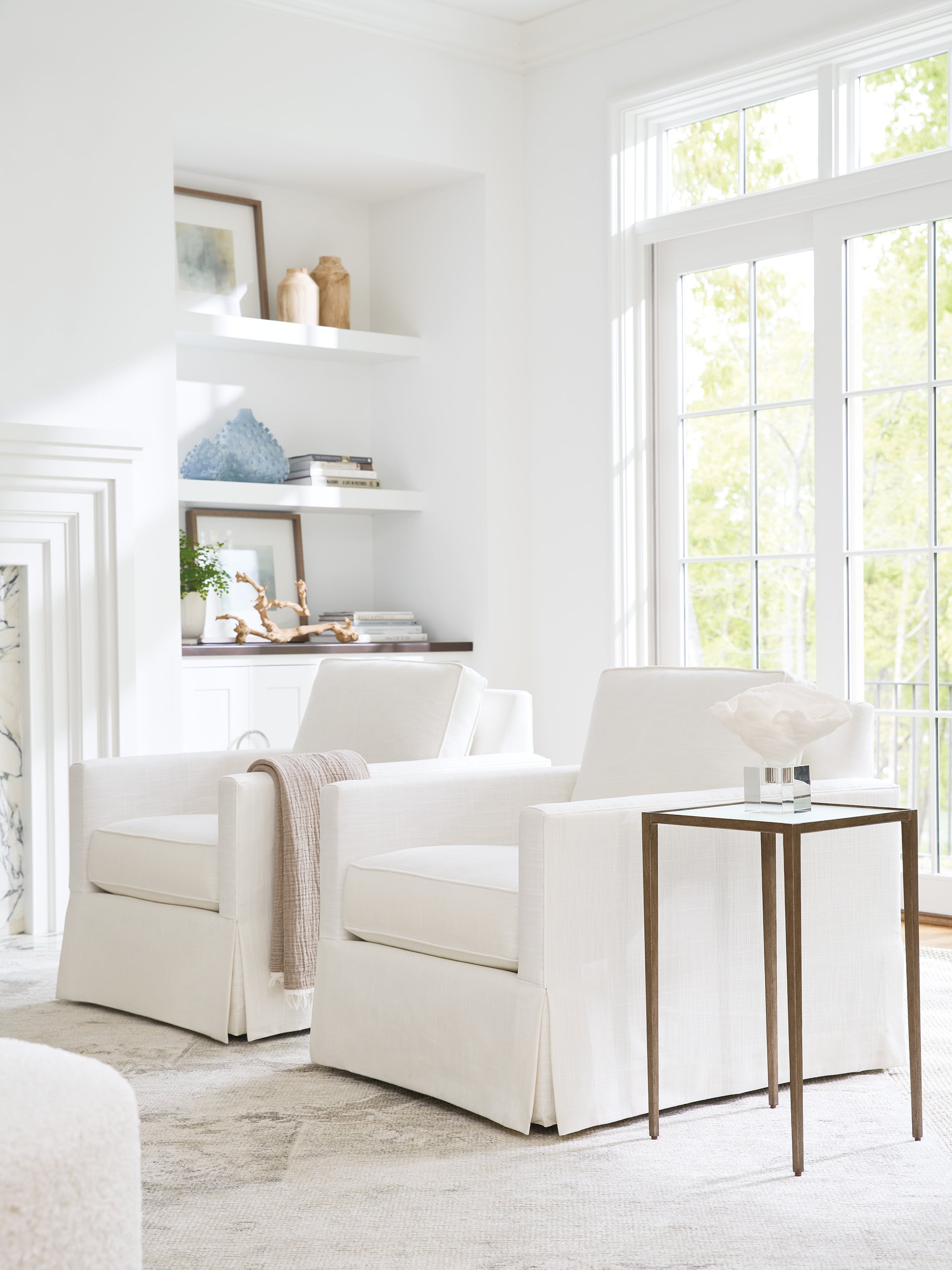 Beach Club Swivel Chair