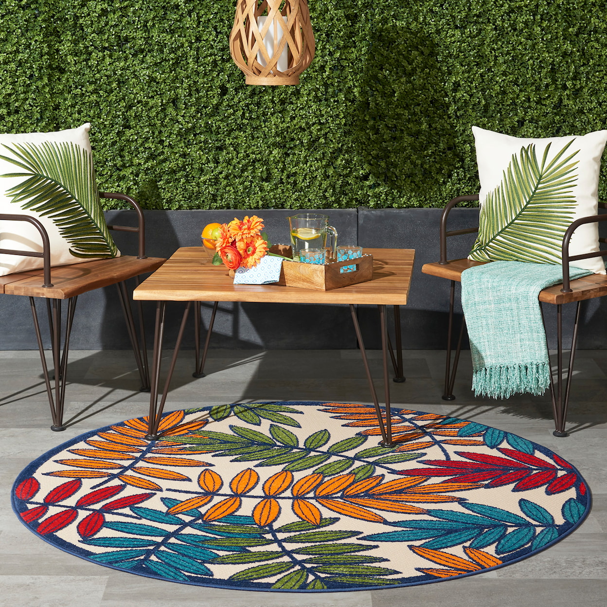 Nourison Aloha 4' Round  Rug