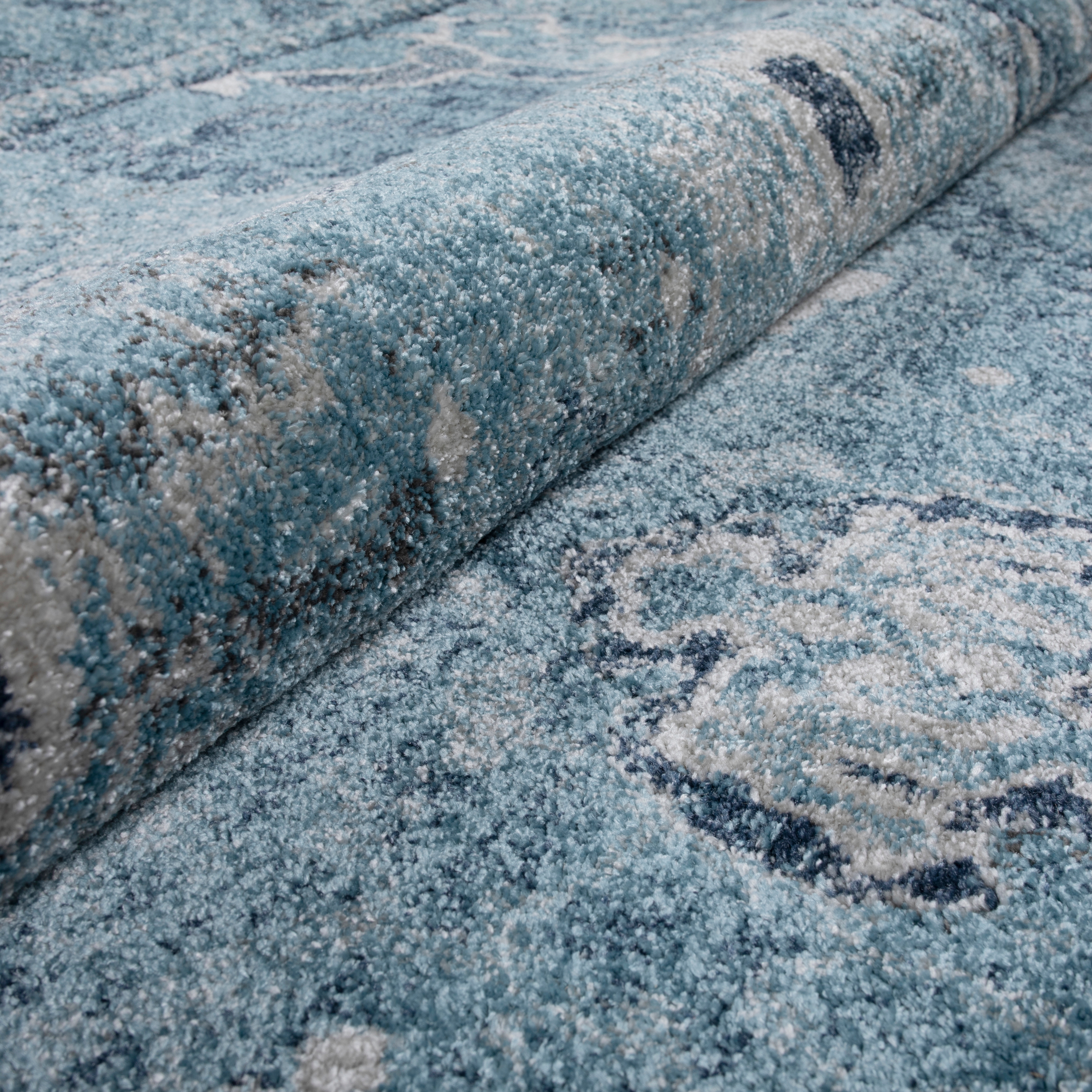 Dalyn Antigua Sky 7'10"X10'7" Area Rug