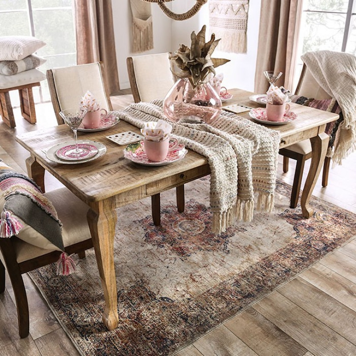 Furniture of America Blanchefleur Dining Table